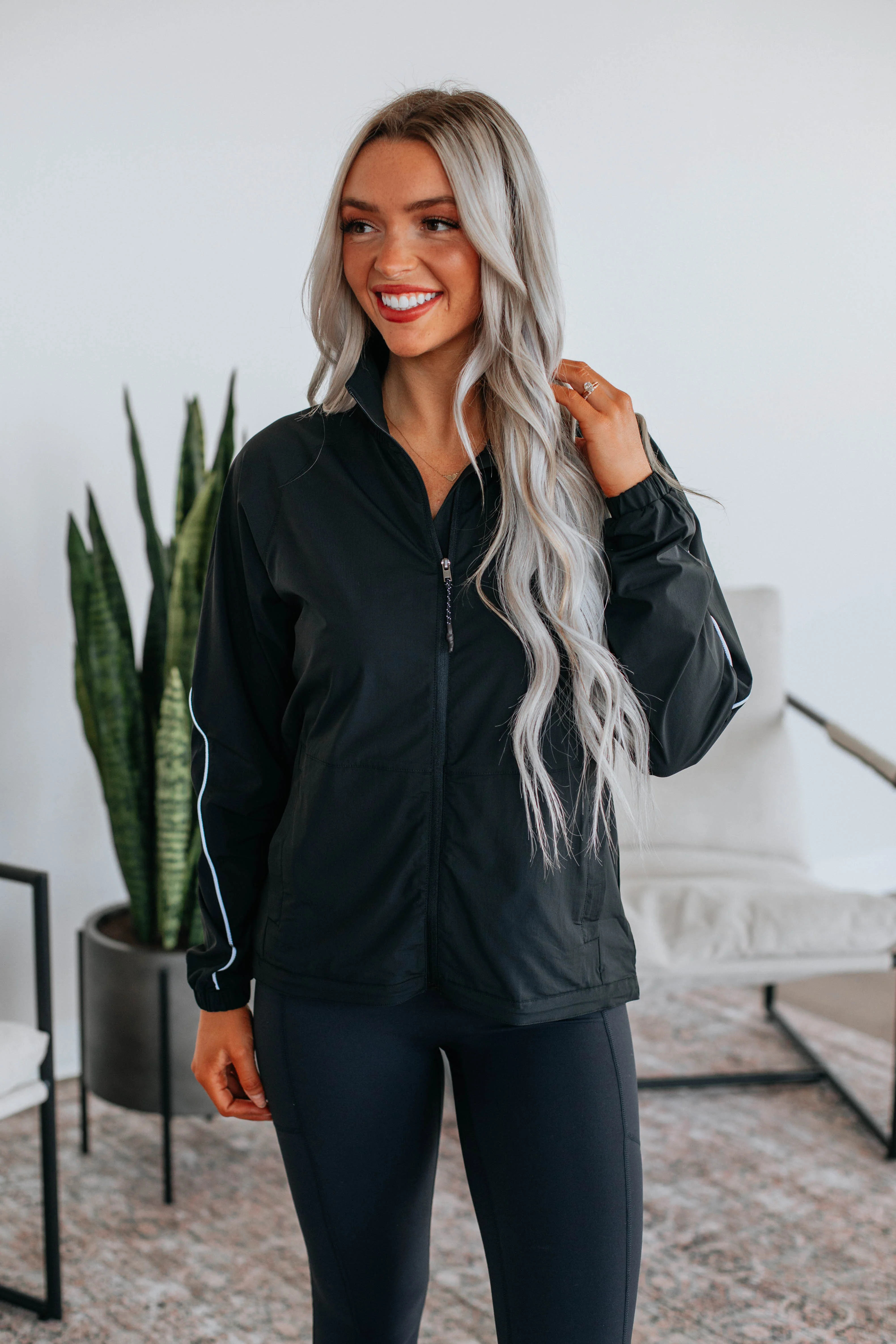 Aftyn Active Jacket - necksoother