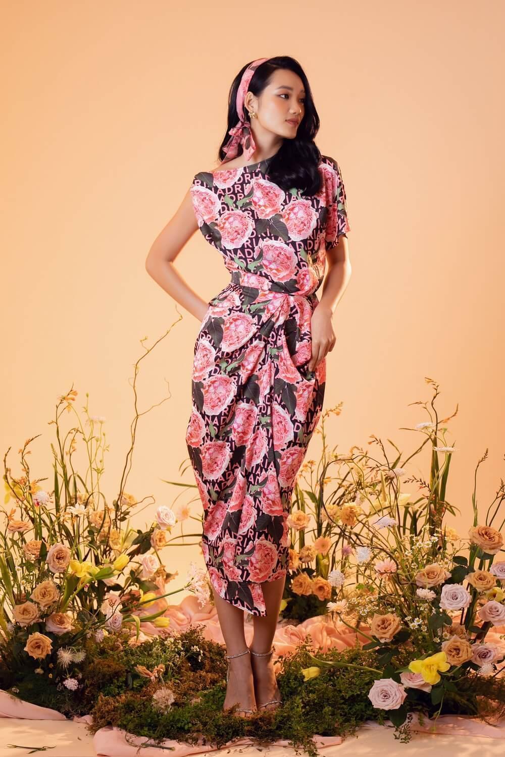 Lance Asymmetric Sleeves Dress - necksoother