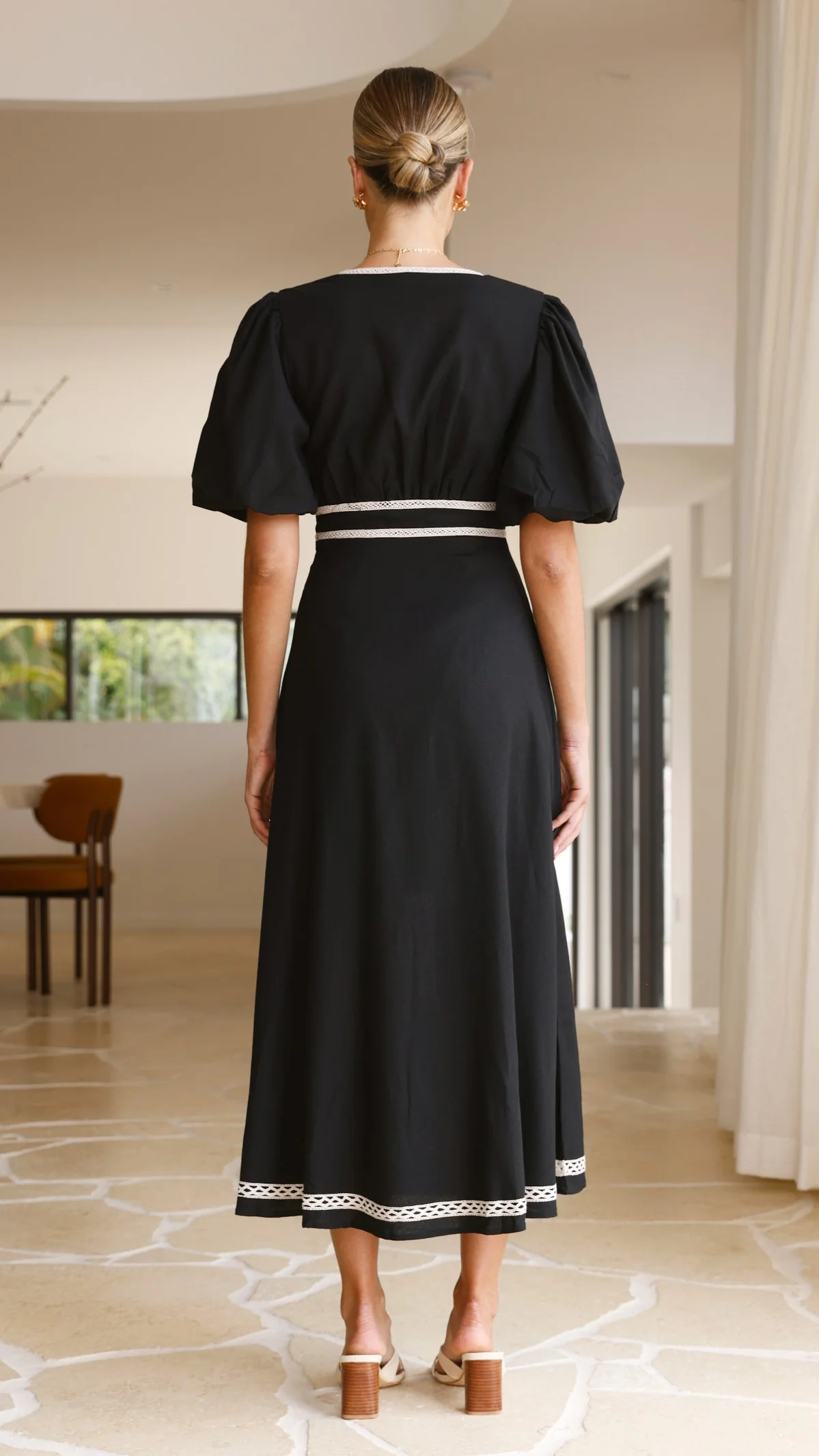 Nakisha Maxi Dress - Black - necksoother