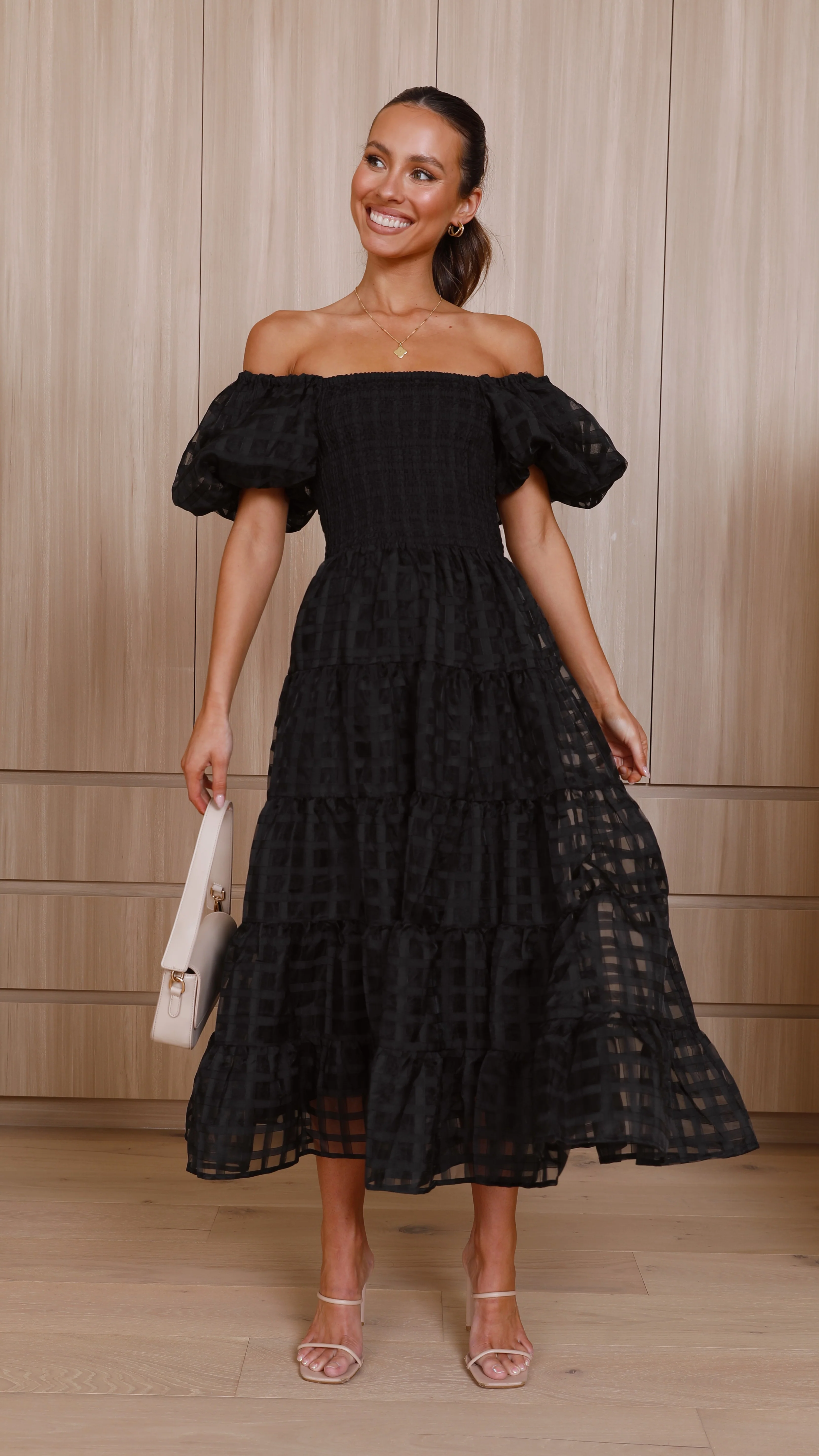 Deemi Maxi Dress - Black - necksoother