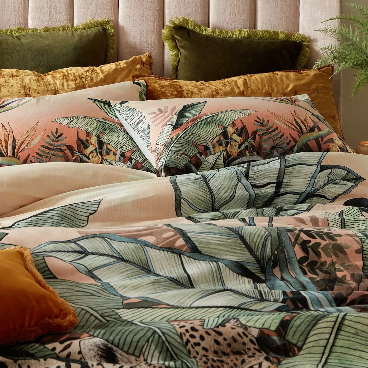 Cantaloupe Jaguar Bedding