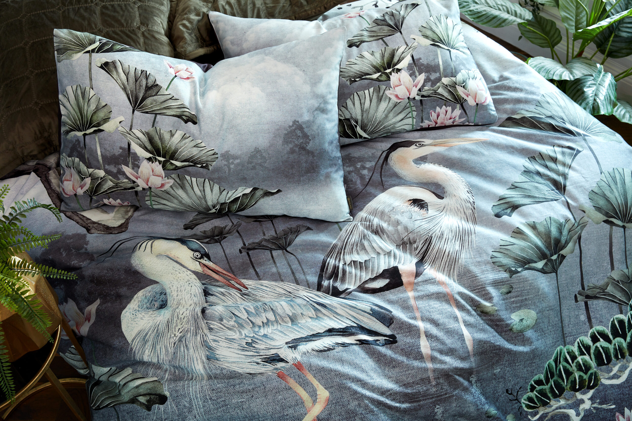 Orient Daybreak Bedding