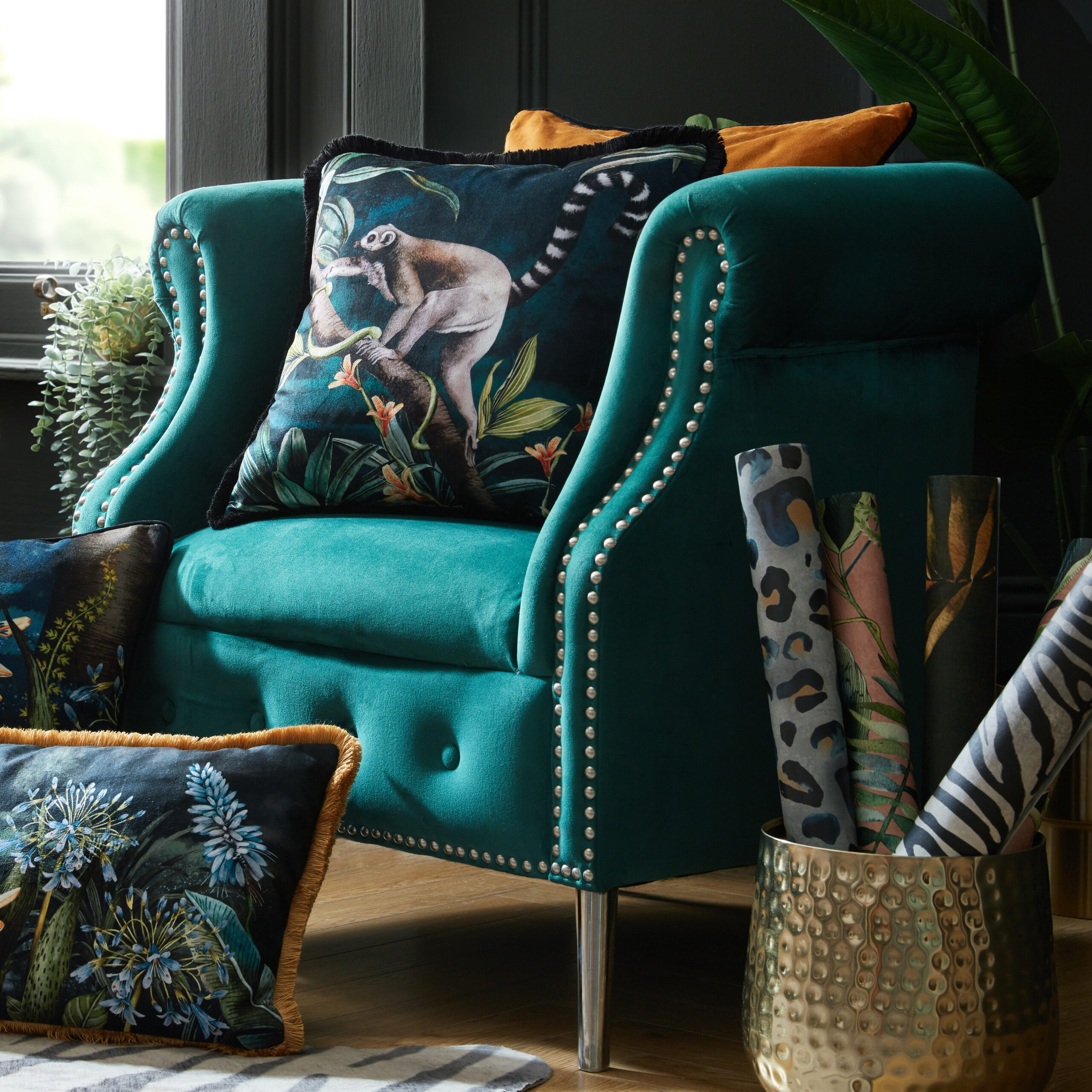 Ring Tailed Lemur Fringe Velvet Cushion Cover