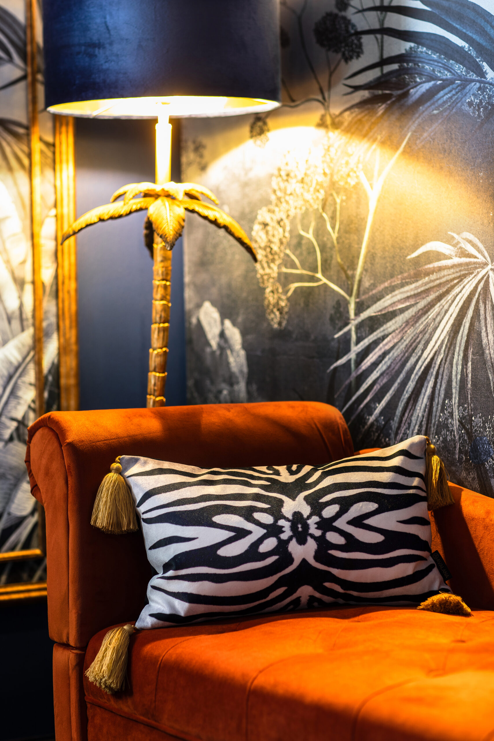 Zebra Tassel Velvet Cushion Cover