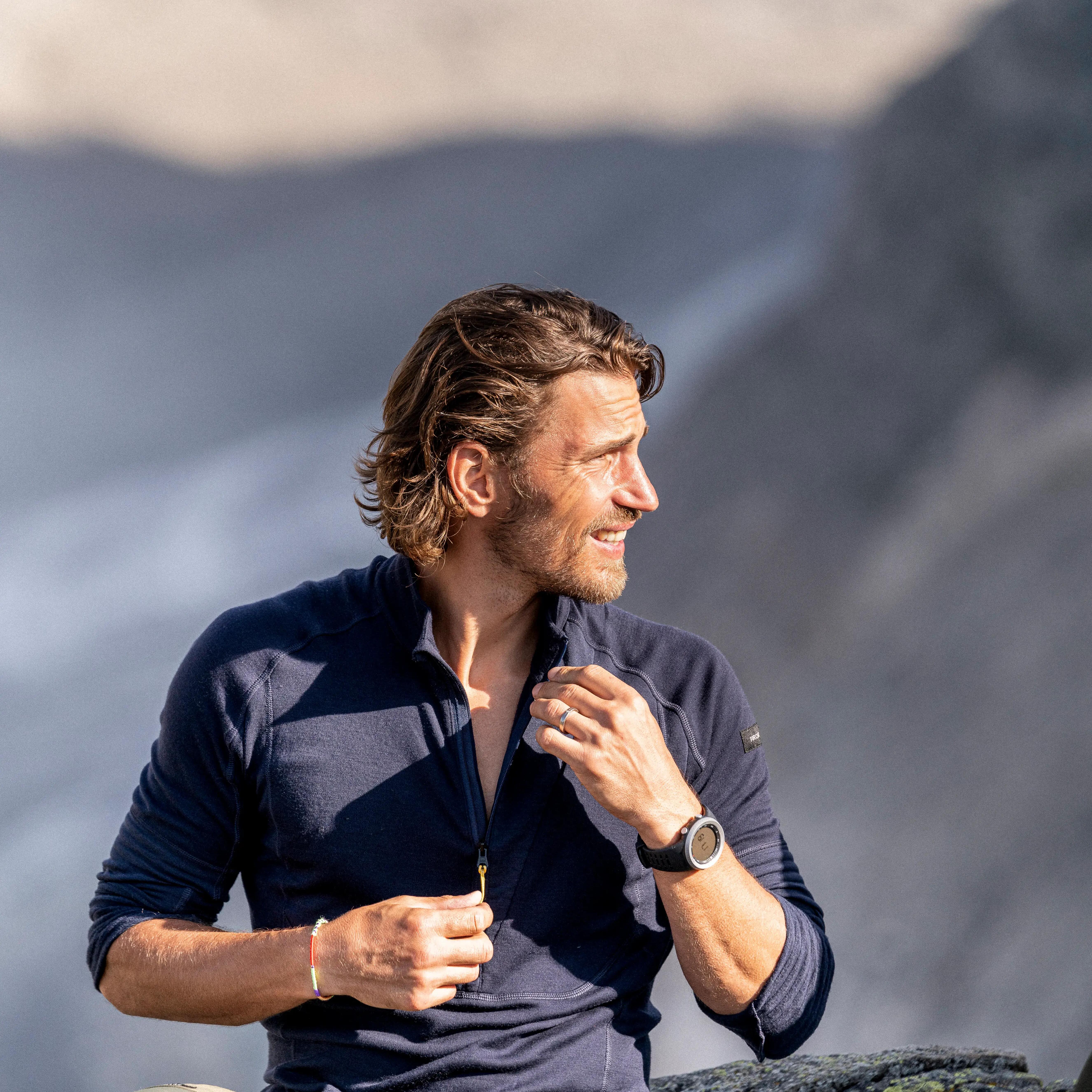 Men's Merino Wool Long-Sleeved Trekking T-Shirt - MT900