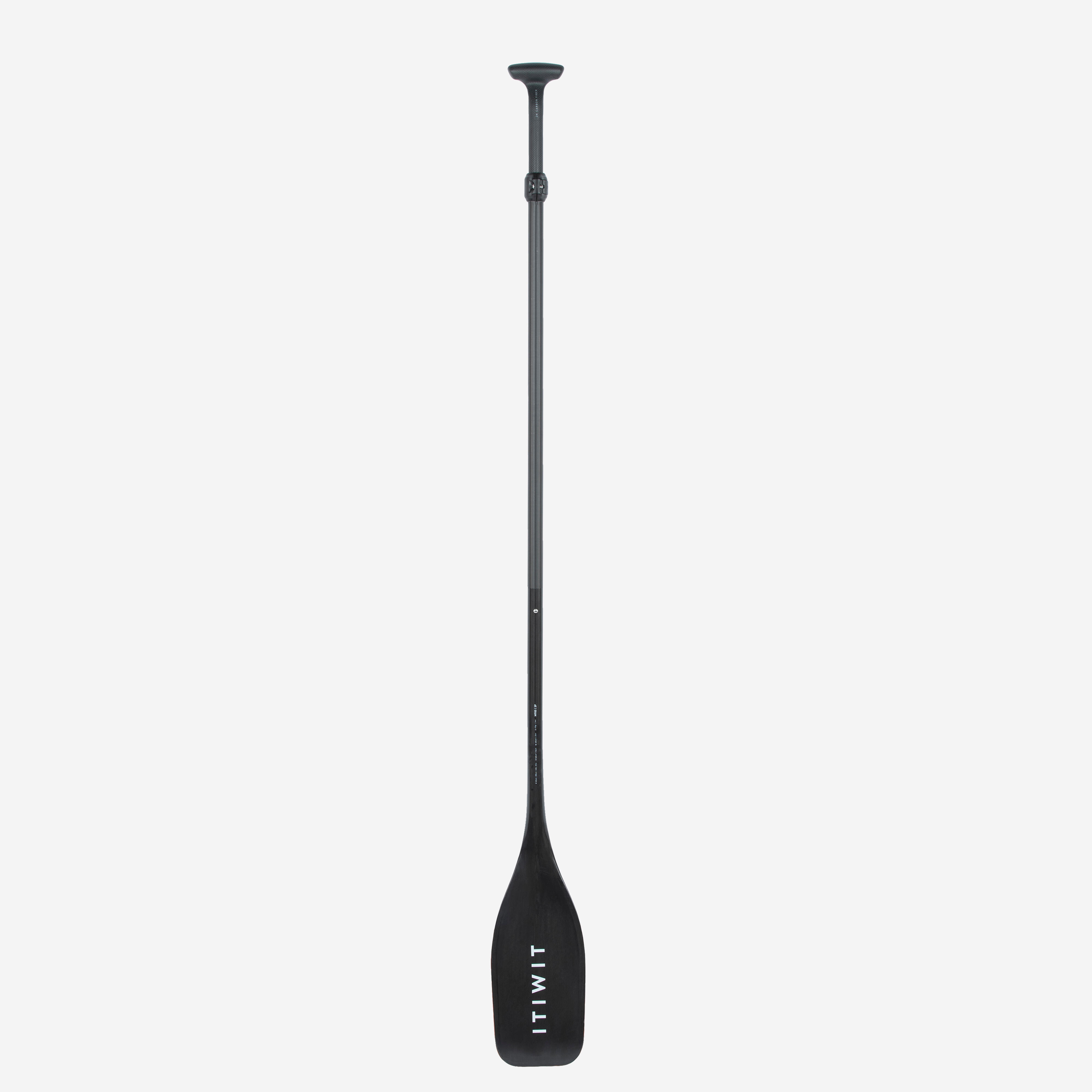 This adjustable carbon stand-up paddle 900 has 3 parts (165-205 cm)