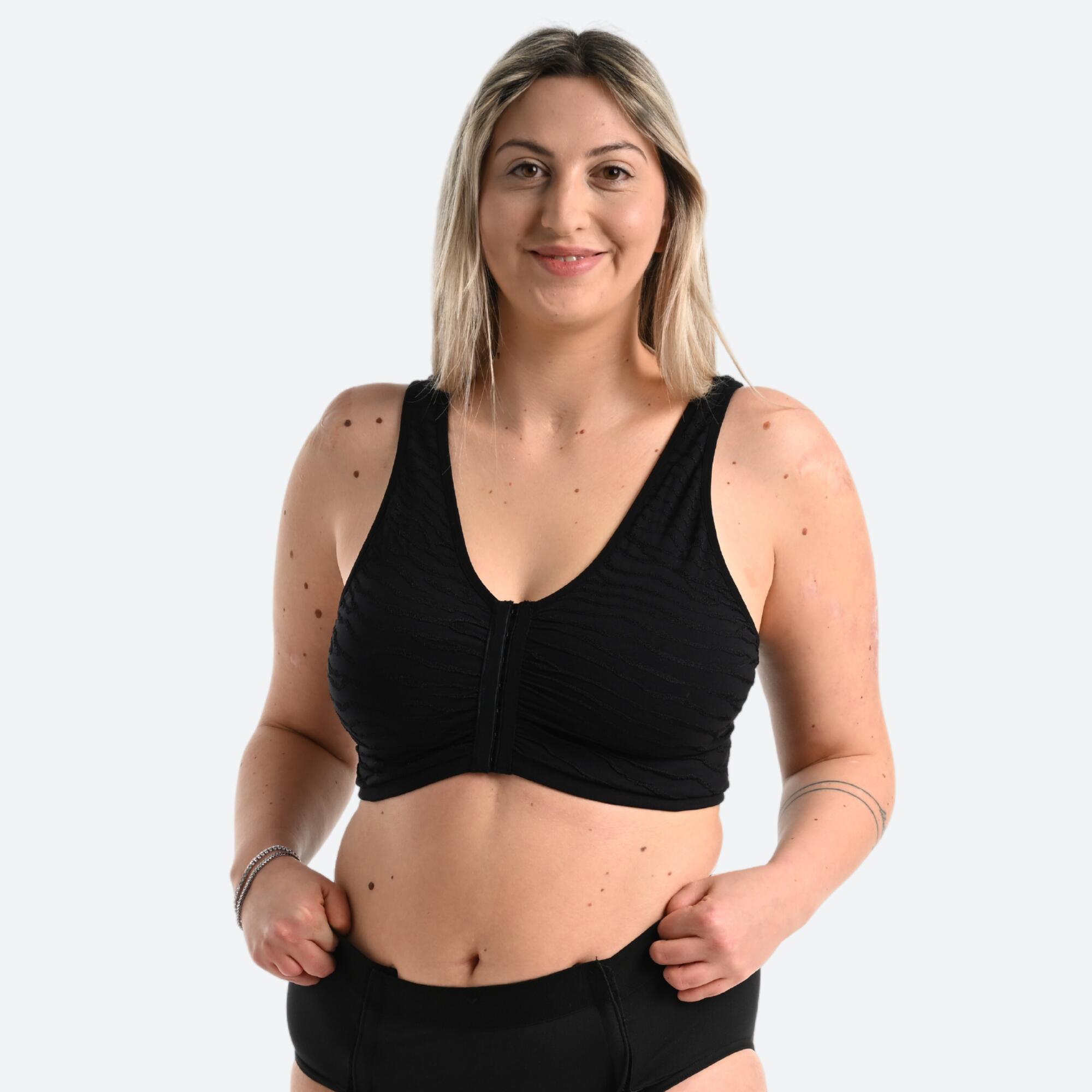 Front Fastening Sports Bra - Black