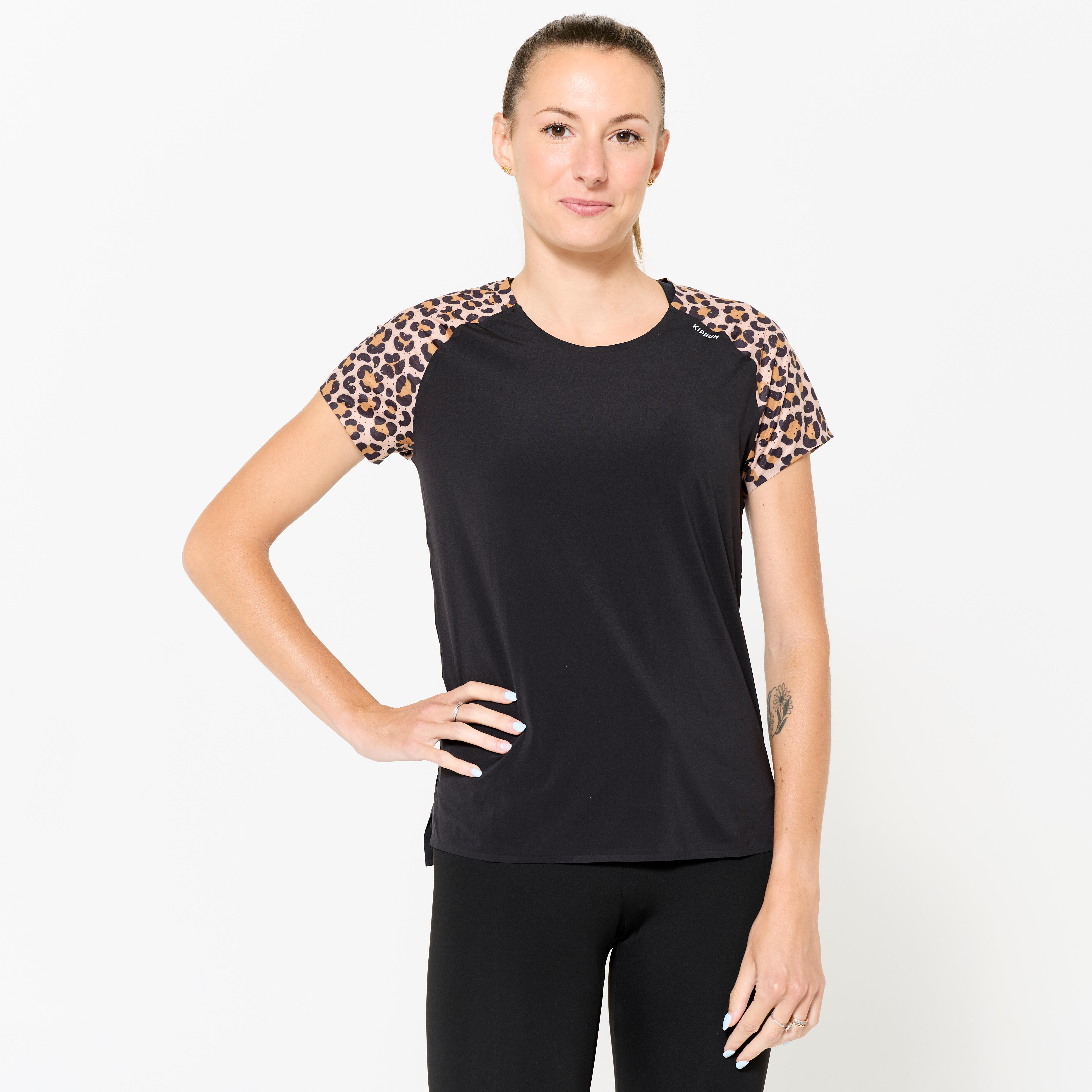 KIPRUN Run 900 Light Women's Running Light T-Shirt - Limited edition Leopard
