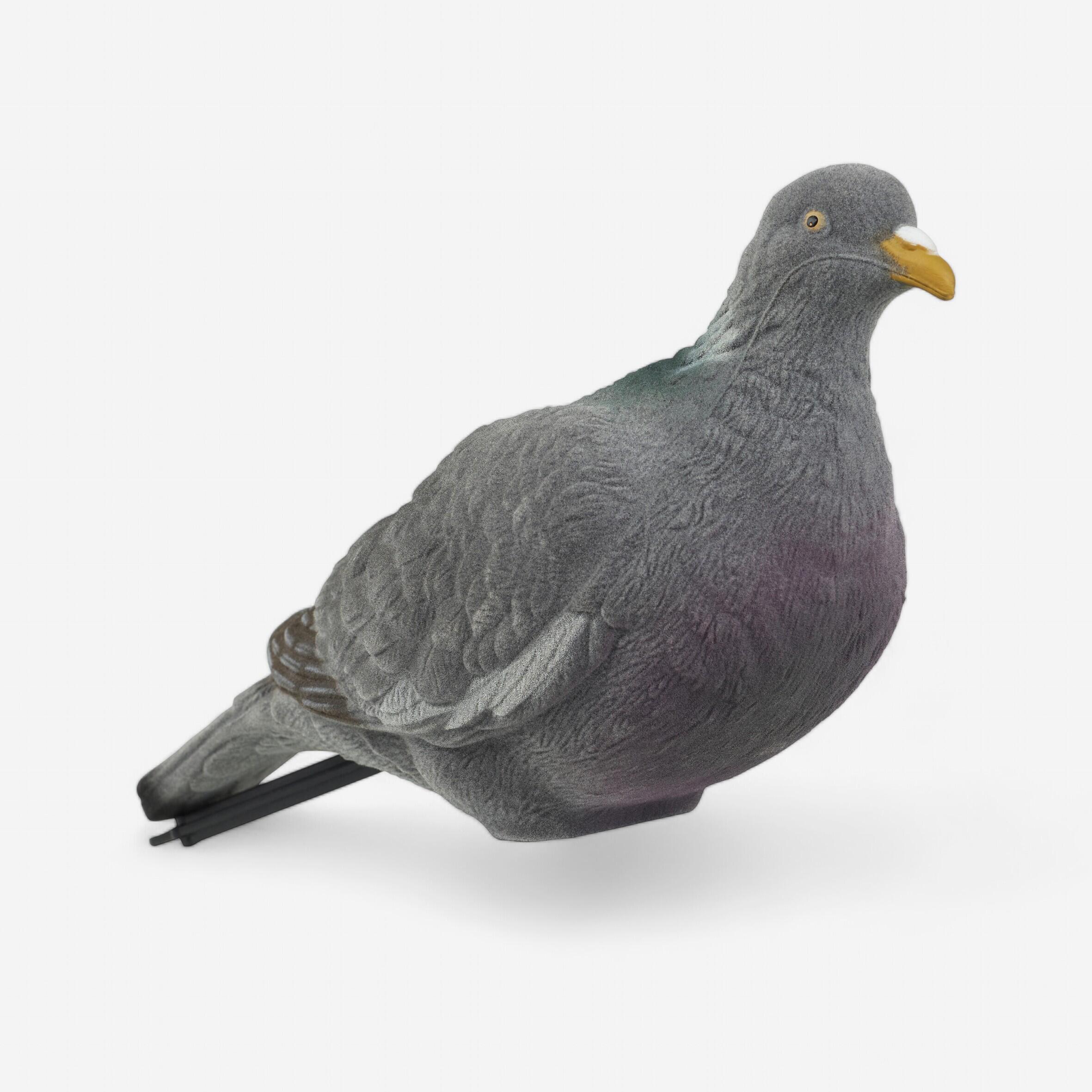 900 3D VELVET GAME BIRD DECOY