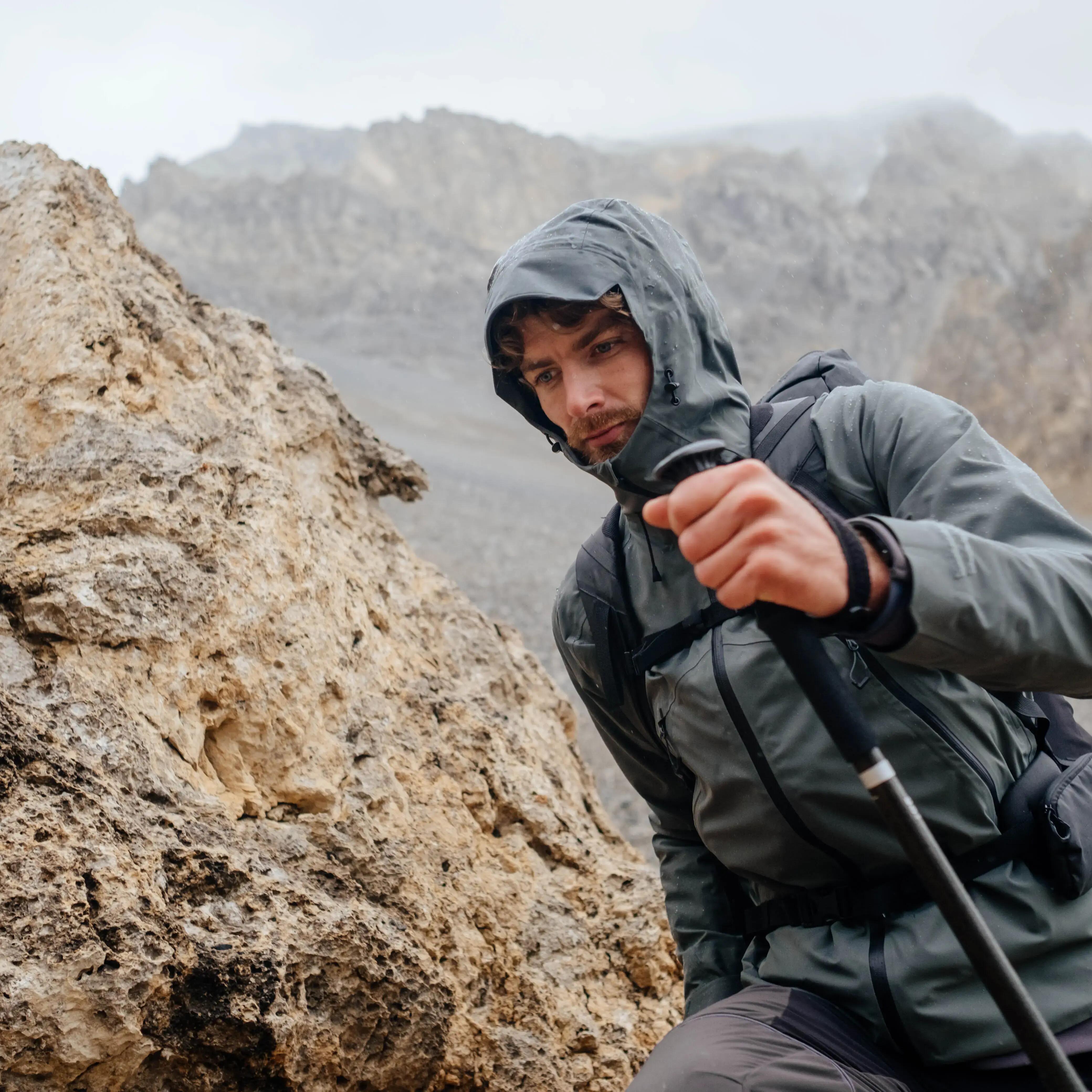 Men's Hiking Lightweight Waterproof Jacket MH500