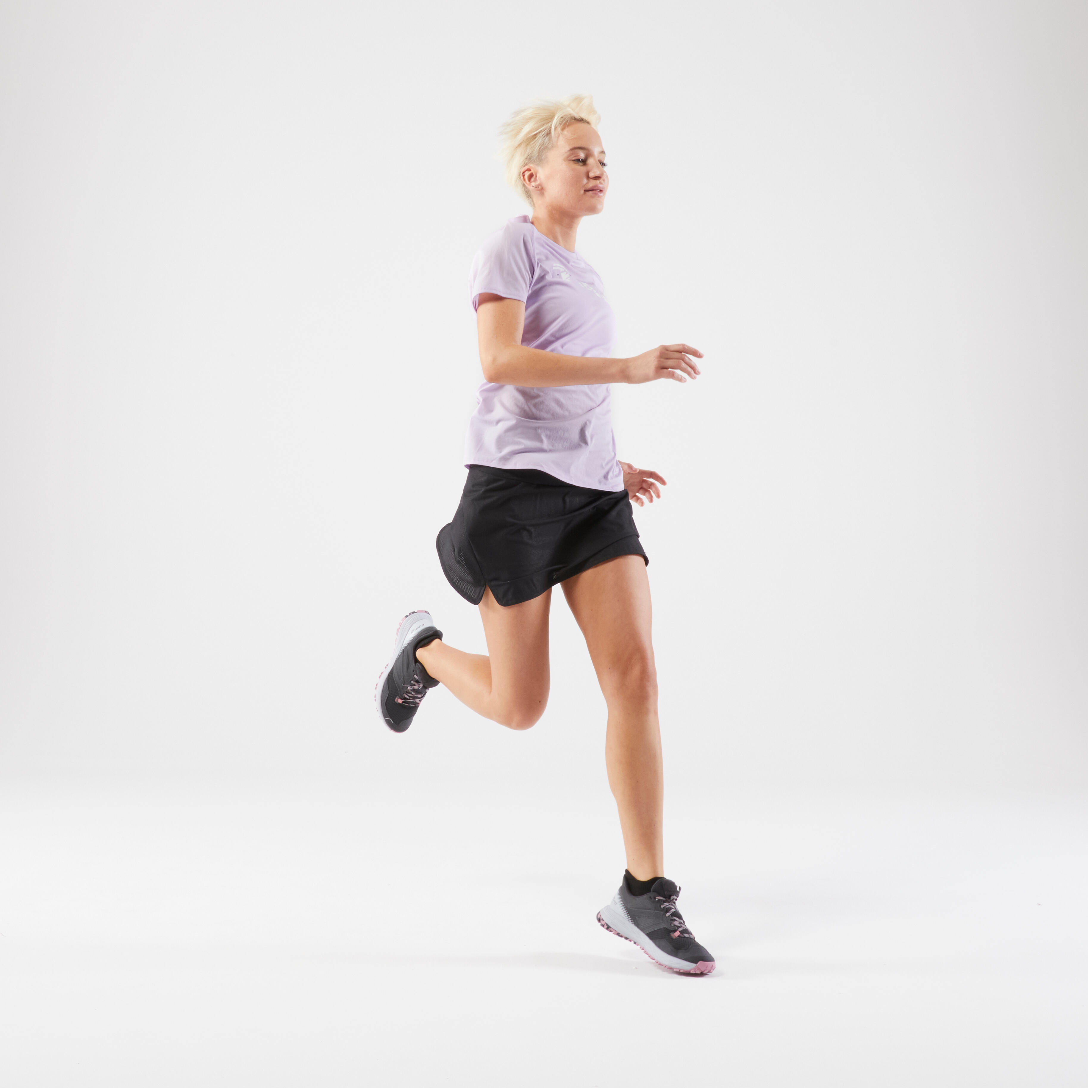 WOMEN'S TRAIL RUNNING SKORT - BLACK