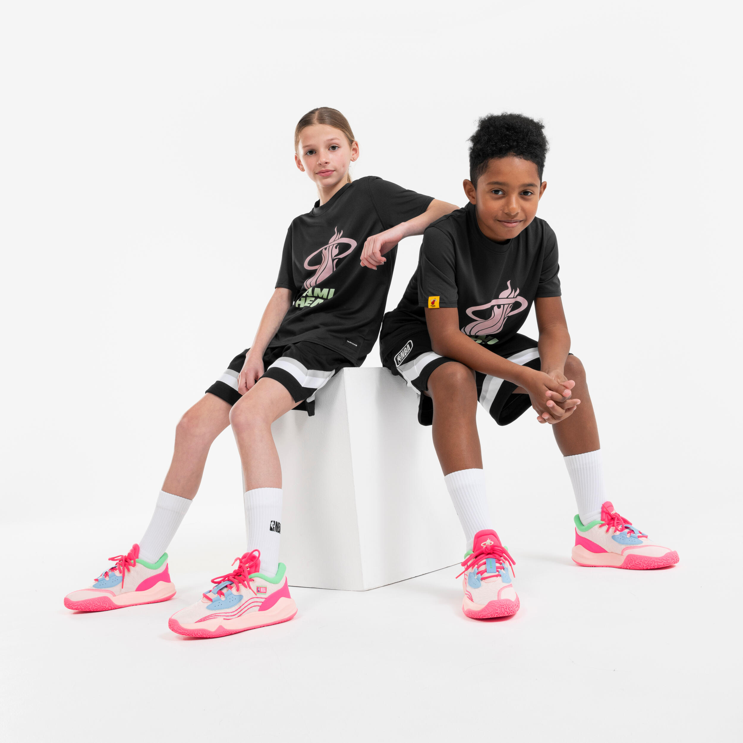 Kids' Basketball Shoes NBA Miami Heat Fast 900 Low-1 - Pink