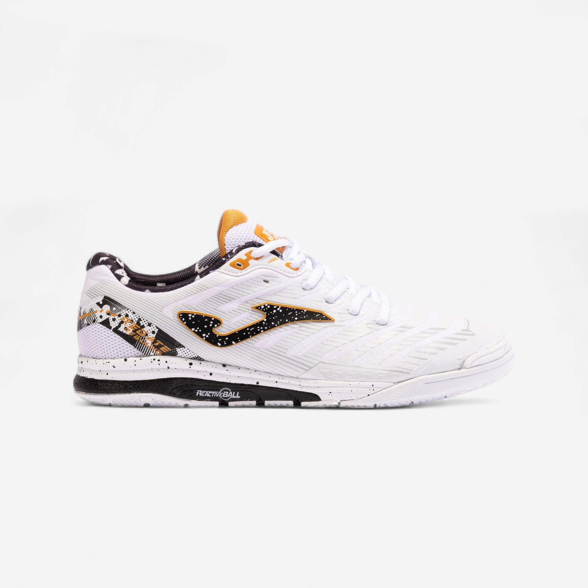 Adult Futsal Trainers Regate Rebound