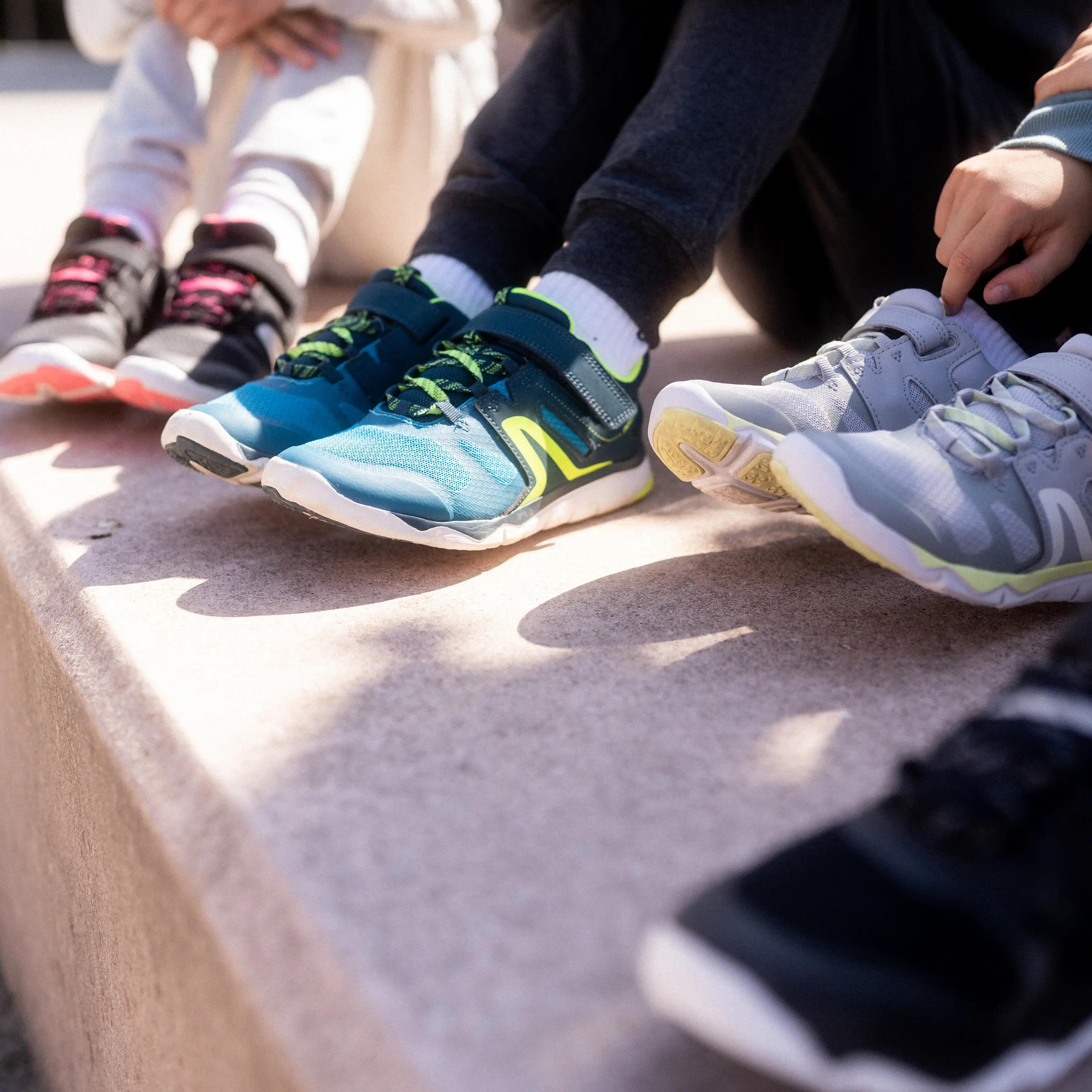 Kids' lightweight and breathable rip-tab trainers  teal