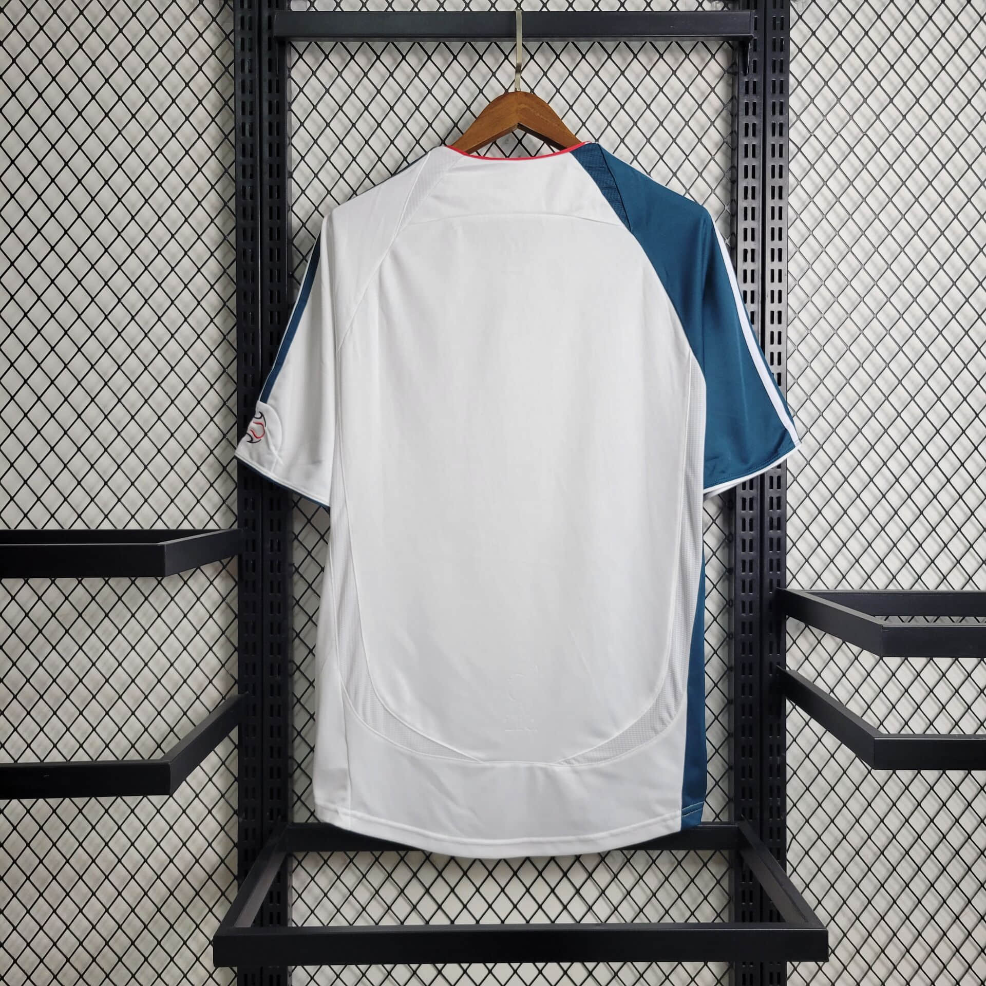 06/07 Retro Liverpool Third Jersey