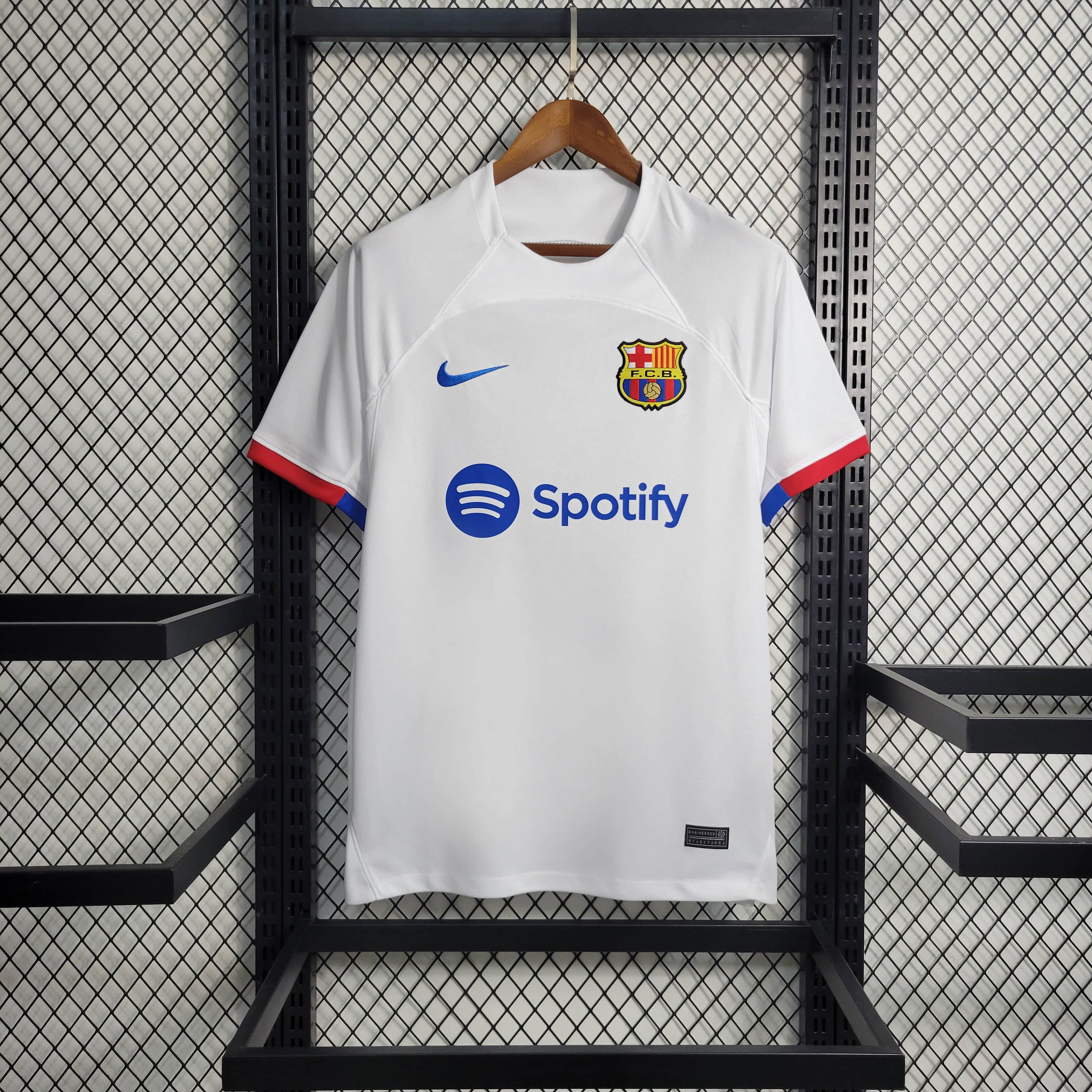 23/24 Barcelona away