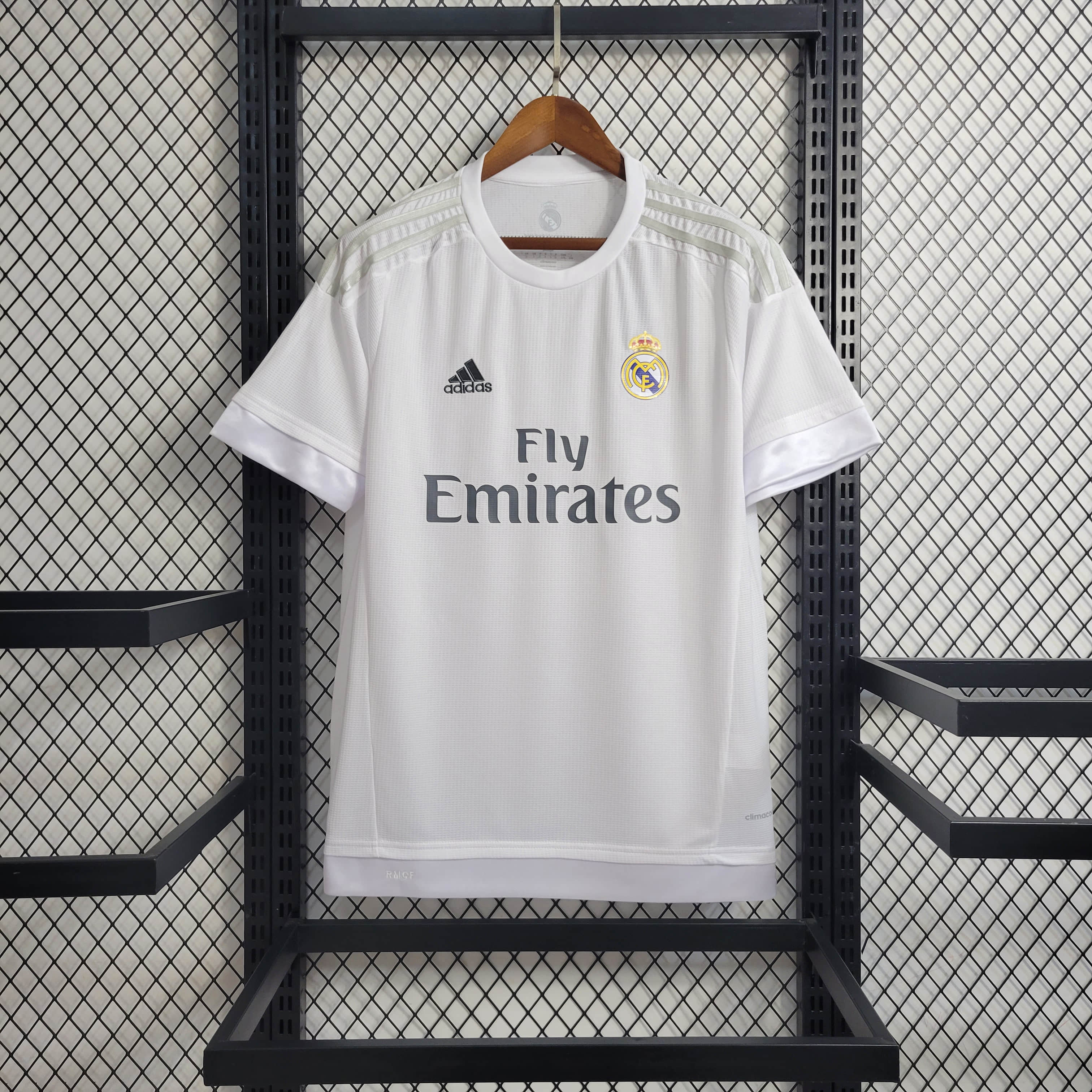 15/16 Retro Real Madrid Home Jersey
