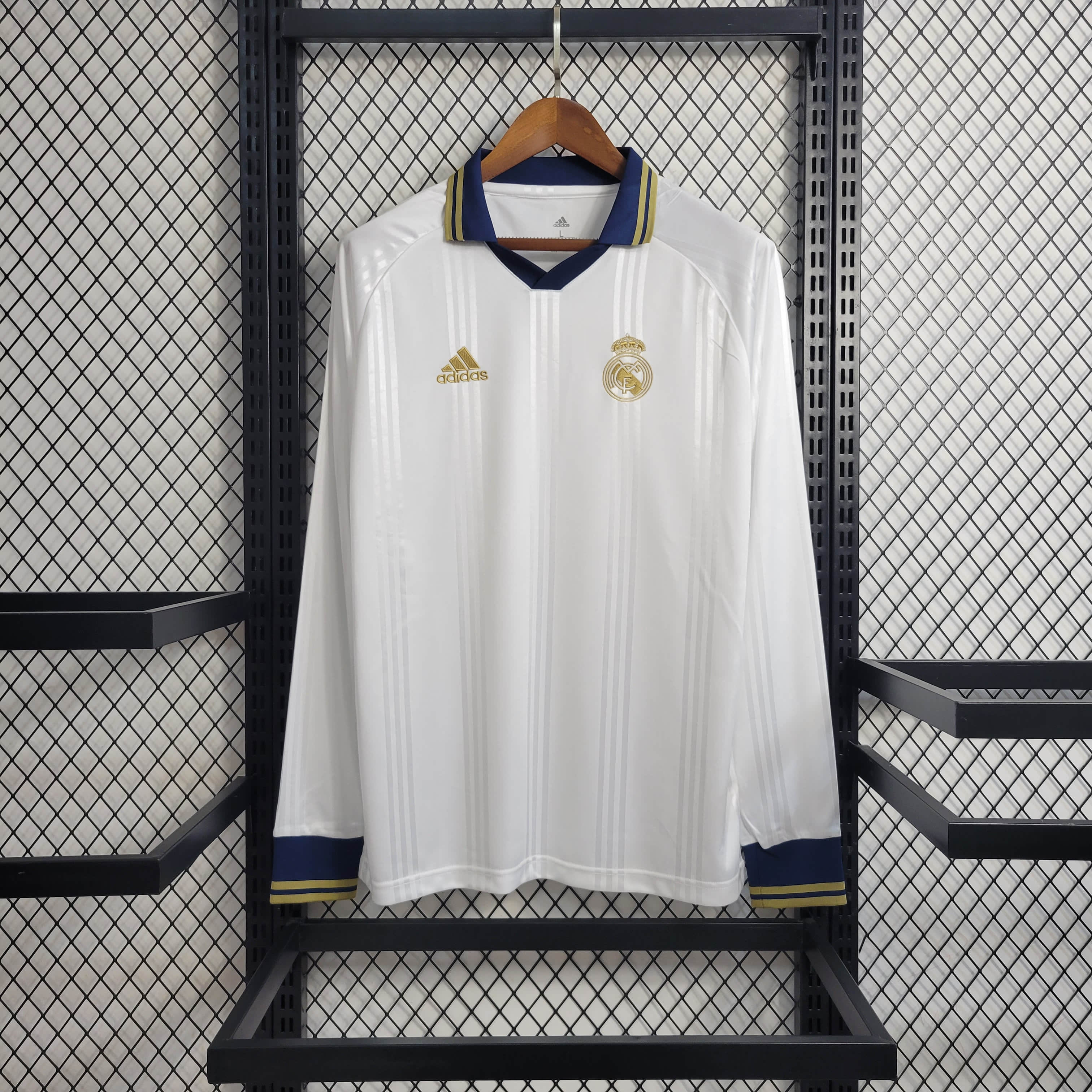 19/20 Retro Real Madrid Training Jersey