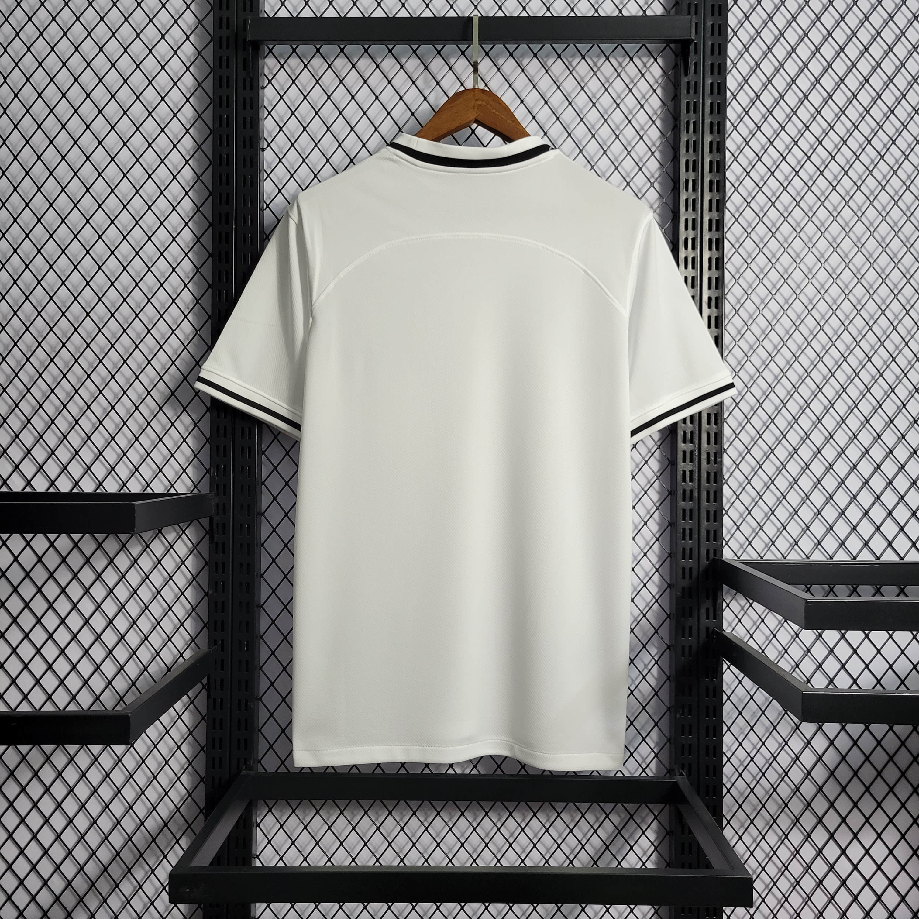 22/23 Frankfurt White S-XXL