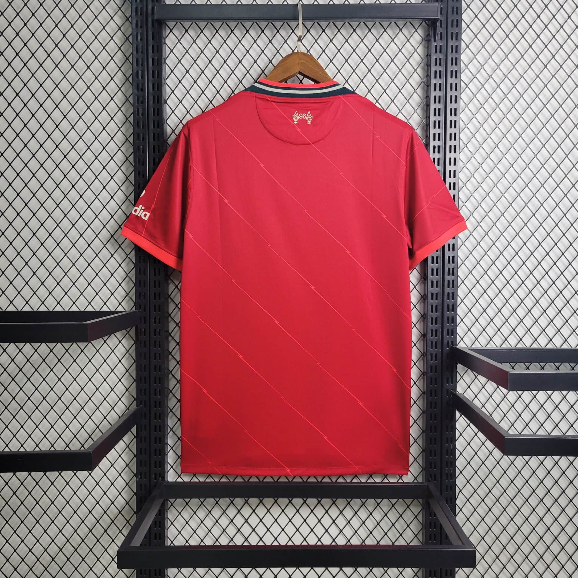 21/22 Liverpool Home Jersey
