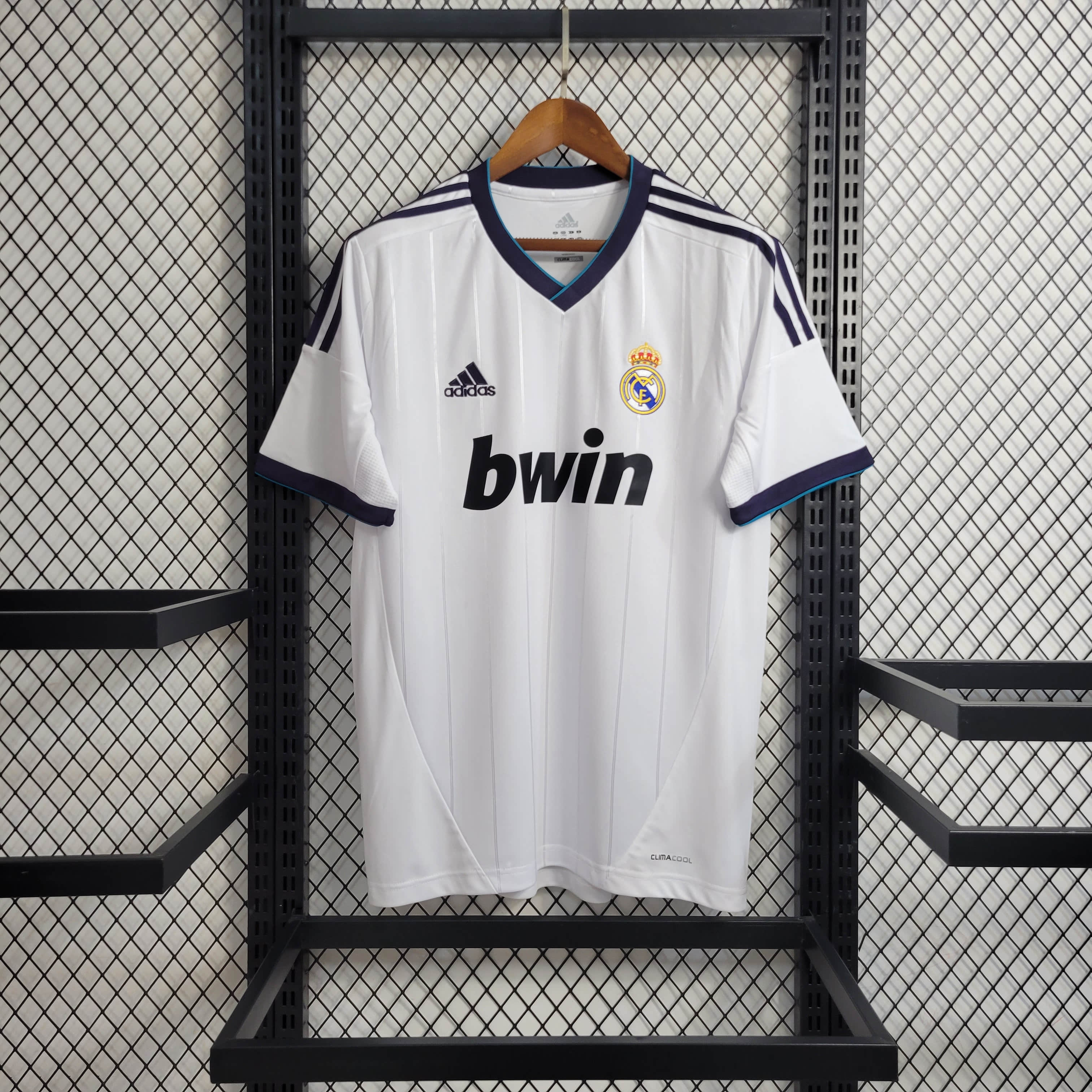 Retro 12/13 Real Madrid home