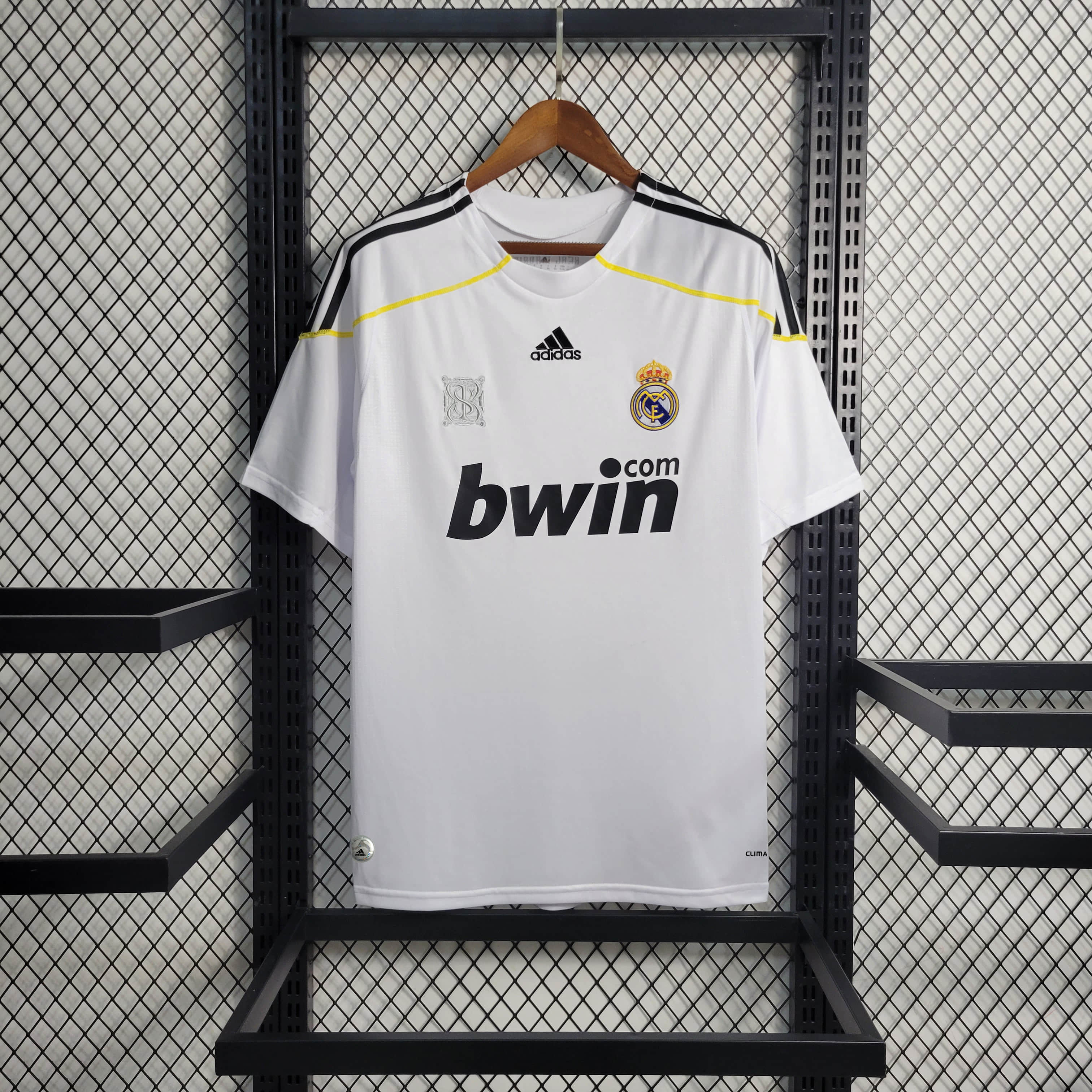 Retro 09/10 Real Madrid Home