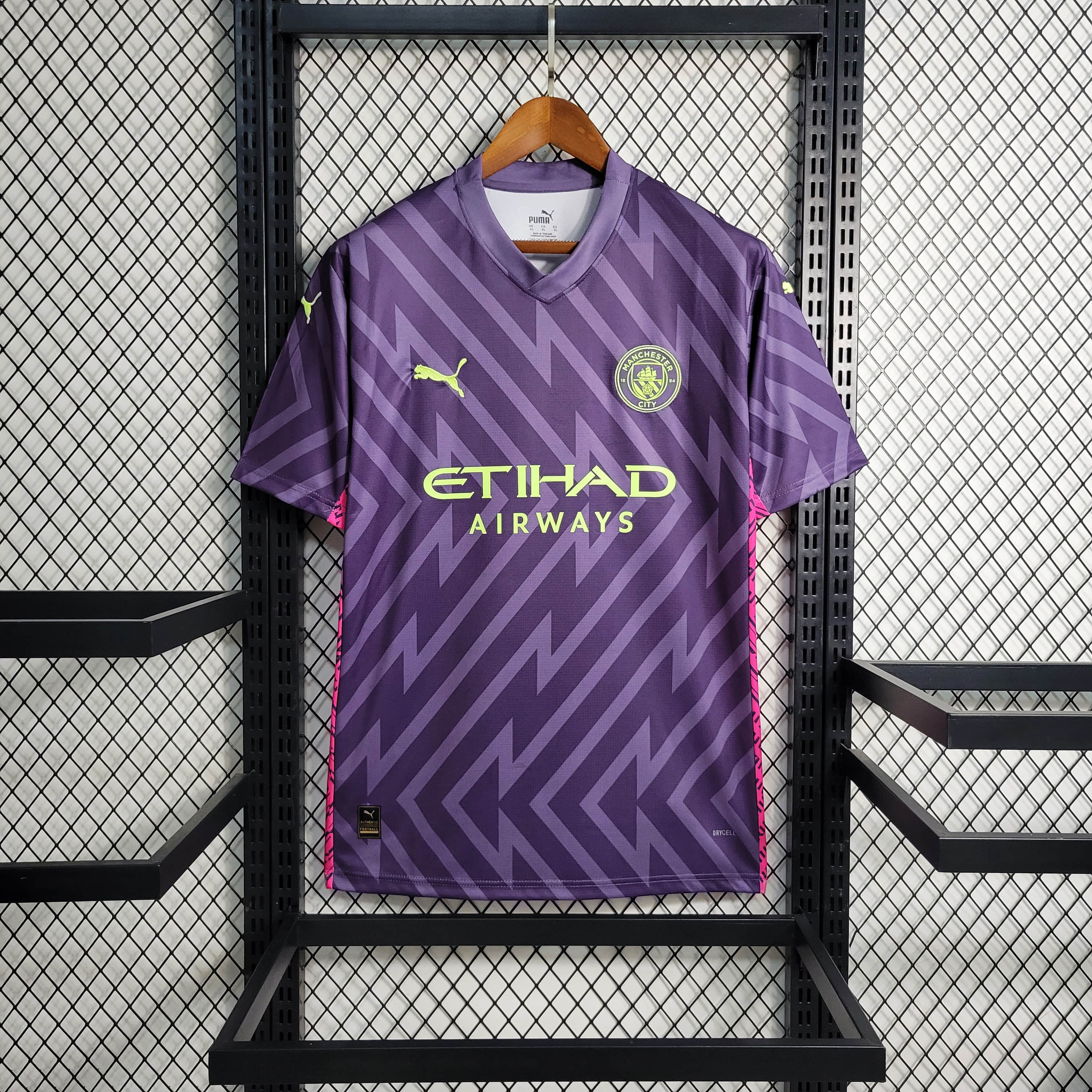 23/24 Manchester City Goalkeeper 2nd Jersey