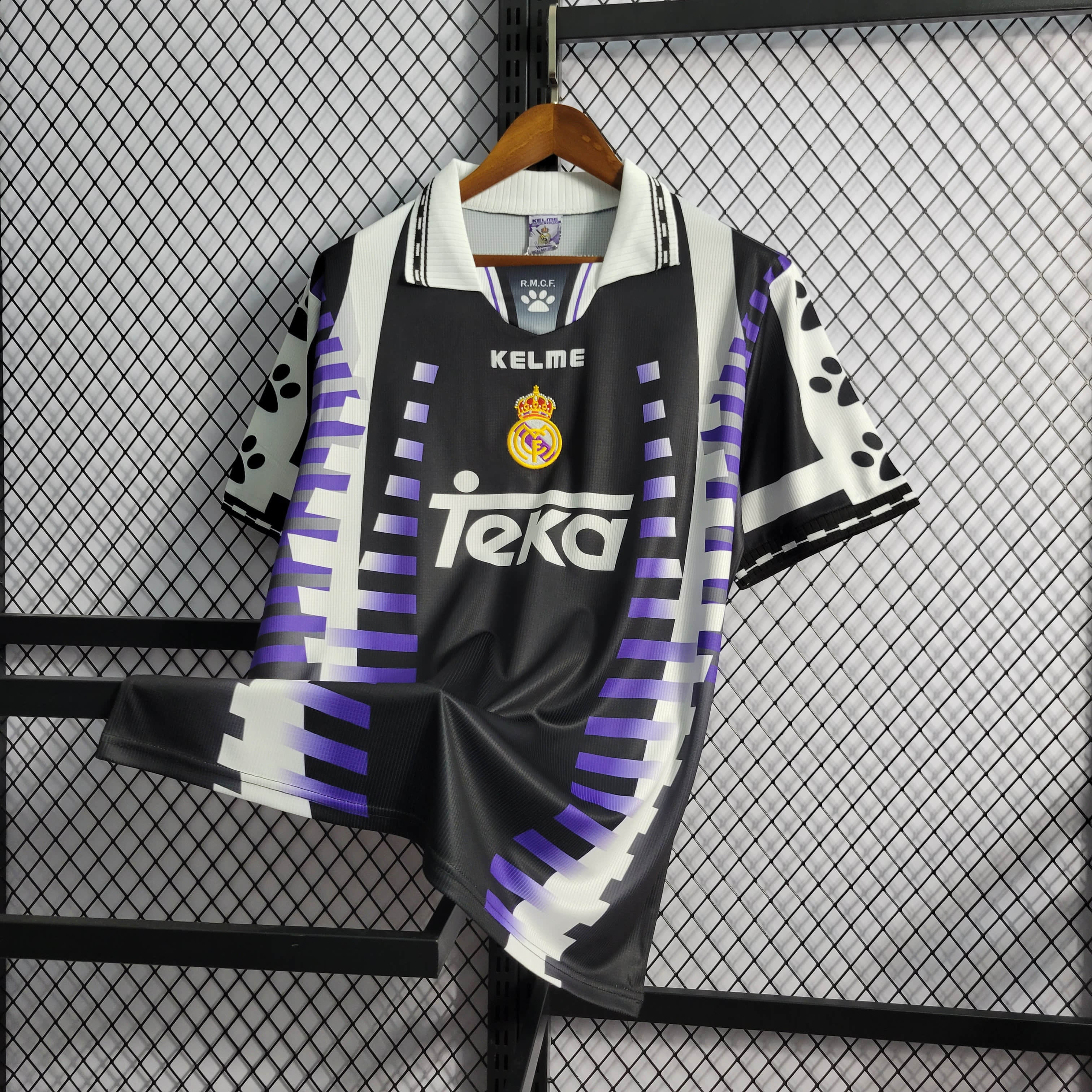 Retro 97/98 Real Madrid 2 away S2XL