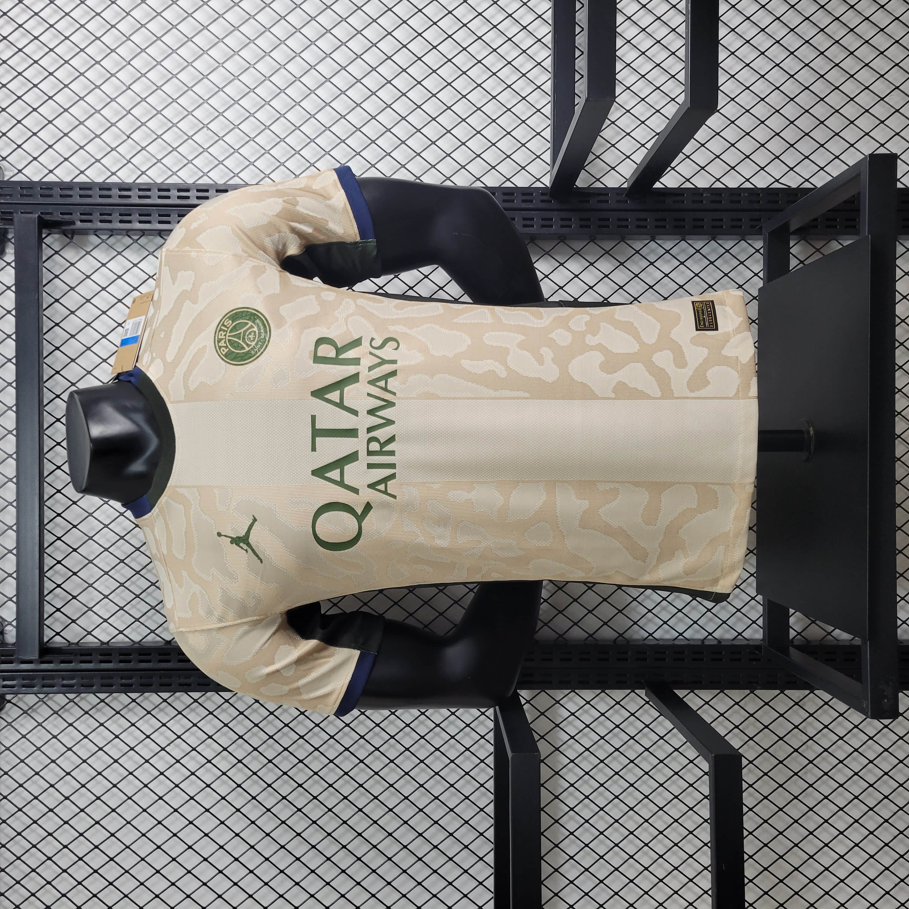 23/24 player Paris Saint-Germain 2 away