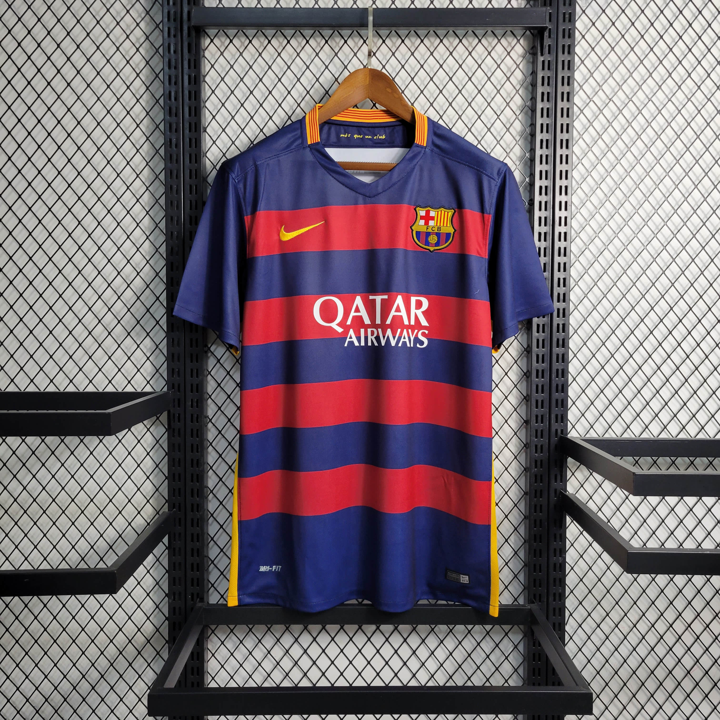 15/16 Retro Barcelona Home Jersey