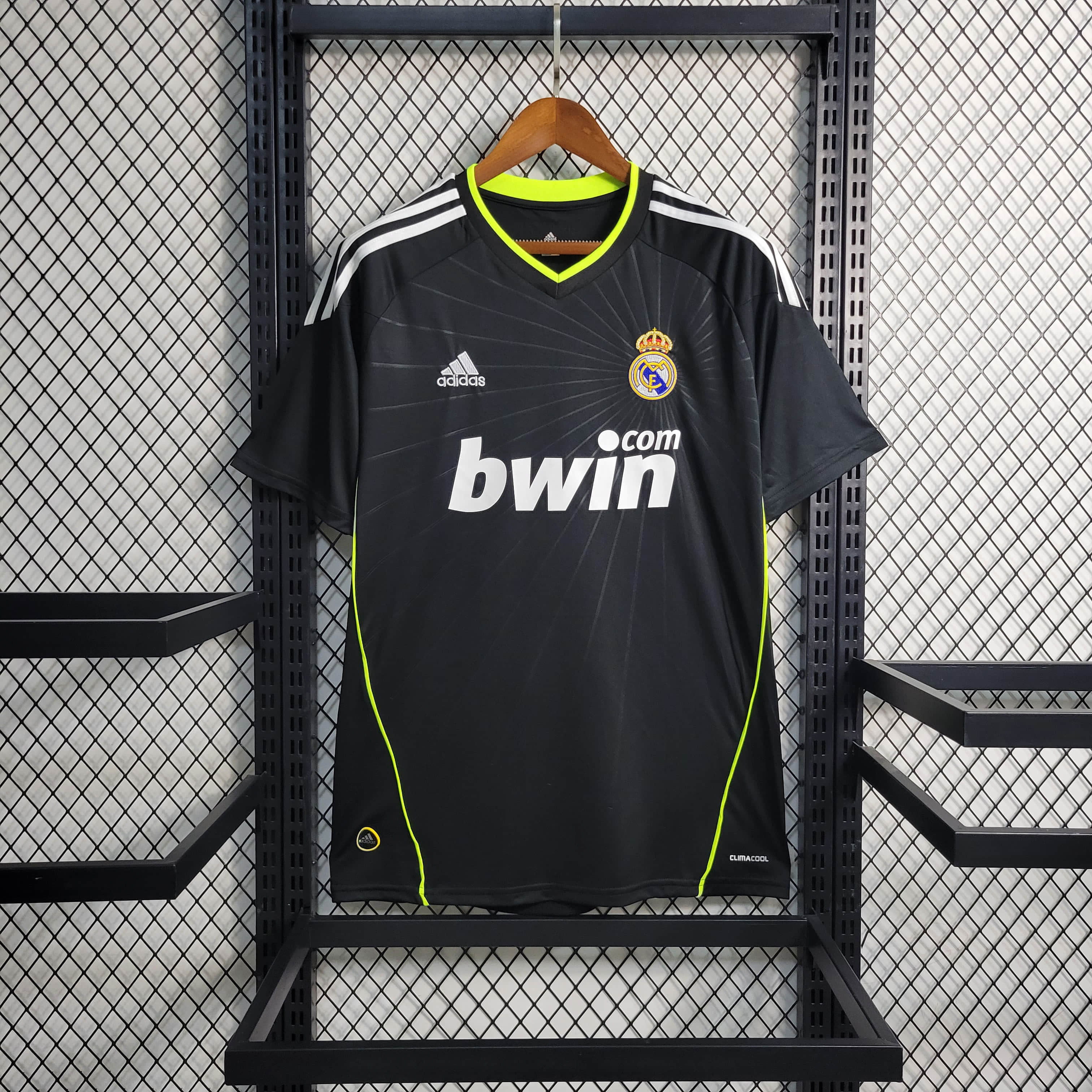 Retro 10/11 Real Madrid away