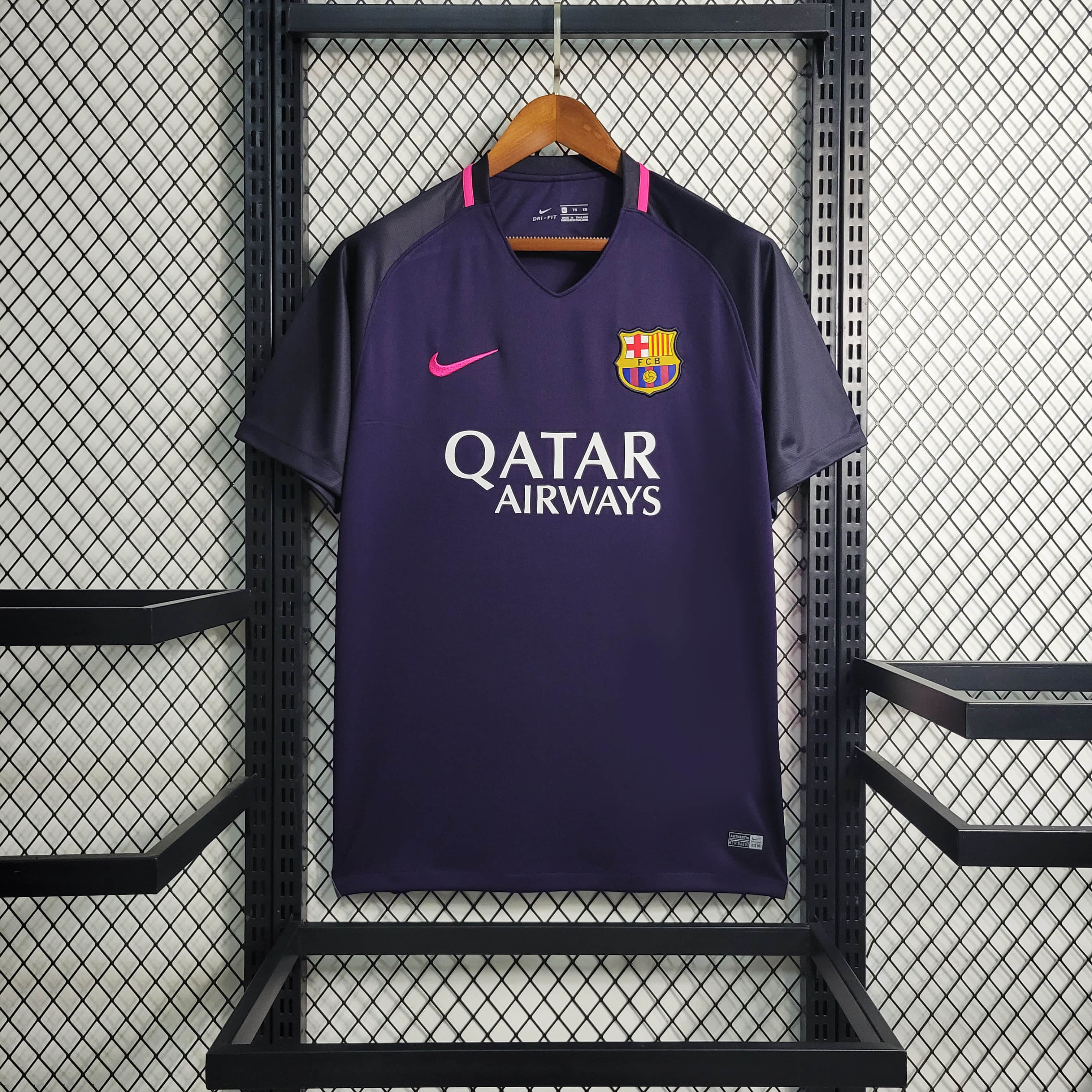 16/17 Retro Barcelona Away Jersey