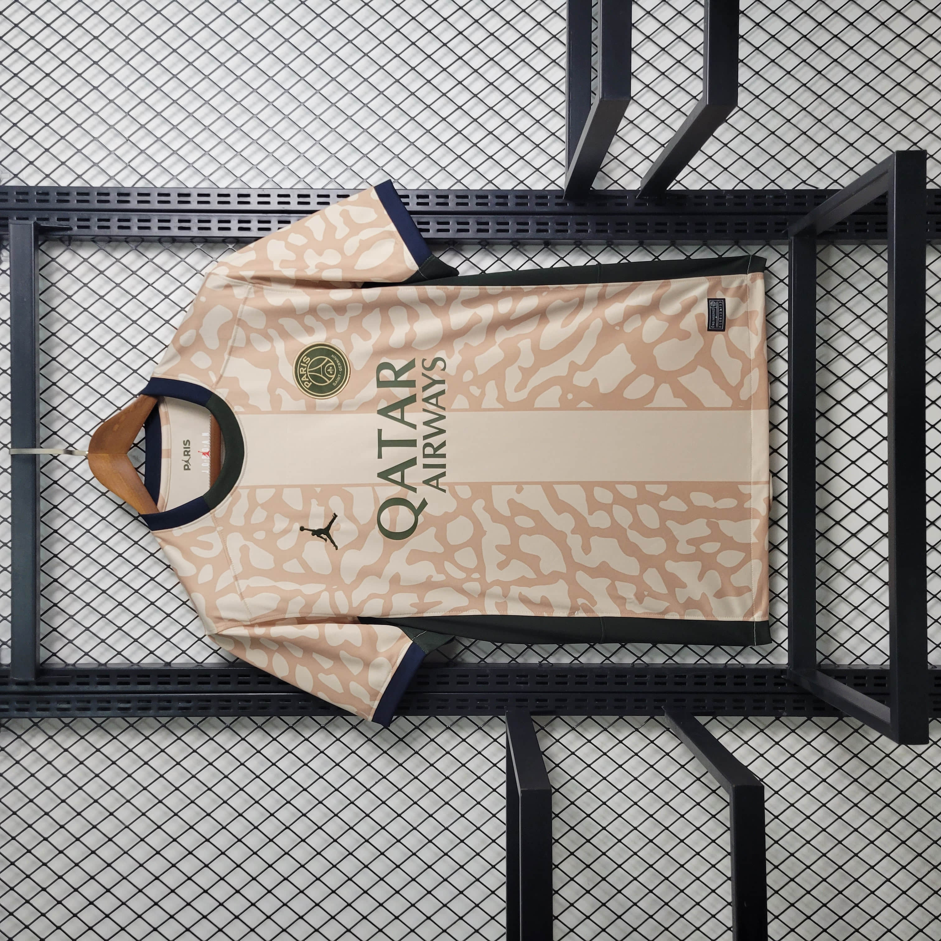 23/24 Paris Saint-Germain 4 away