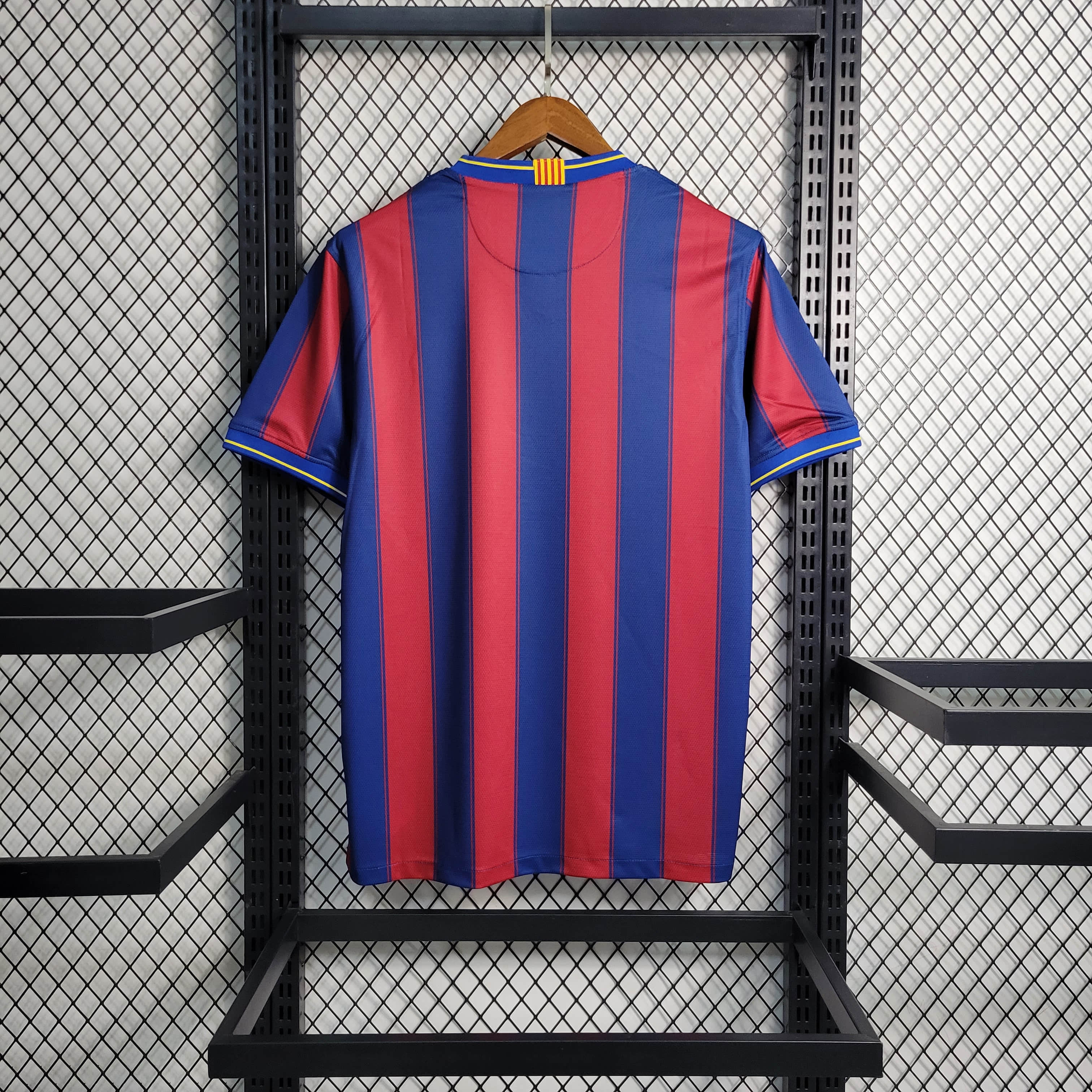 09/10 Retro Barcelona Home Jersey