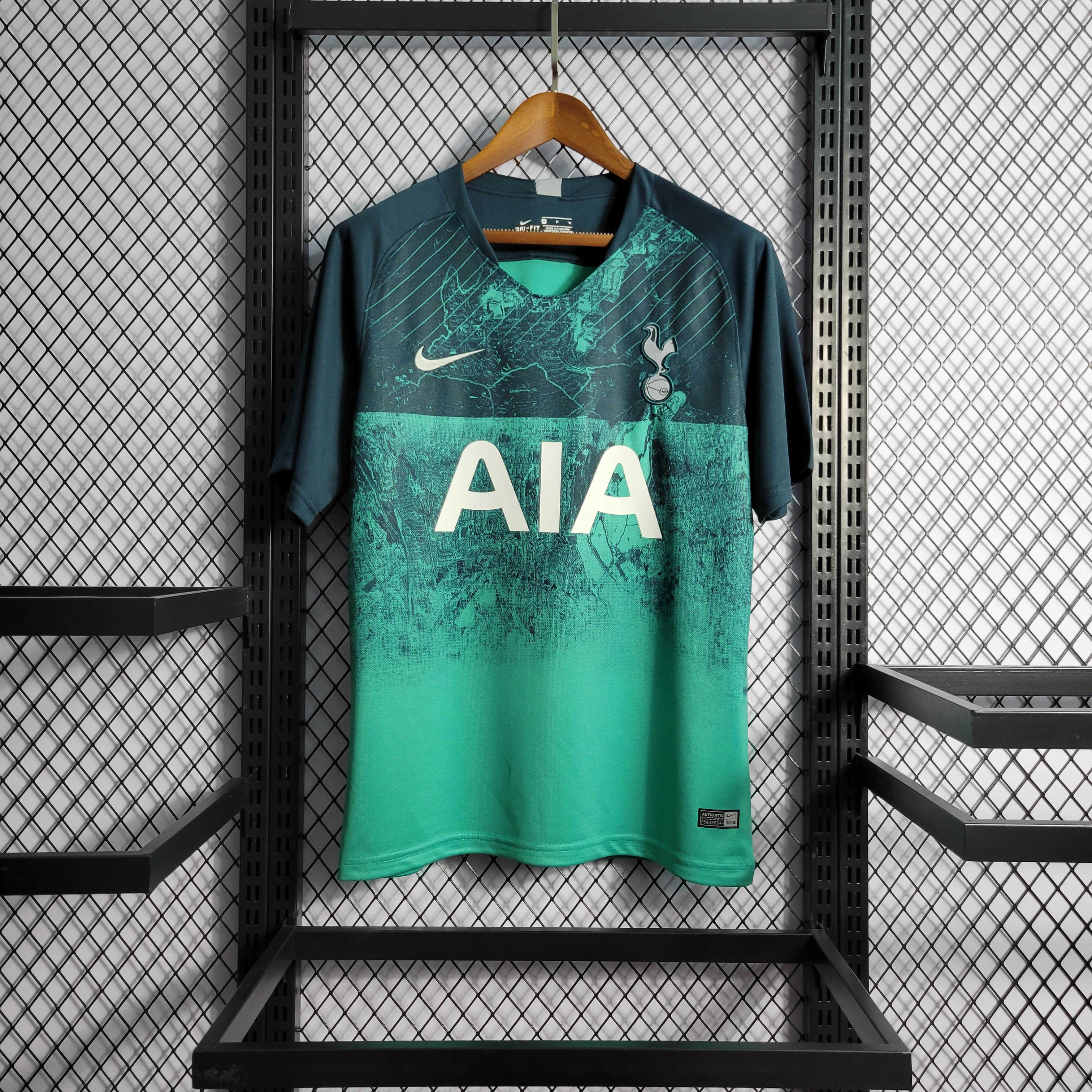 18/19 Tottenham Hotspur Third Jersey