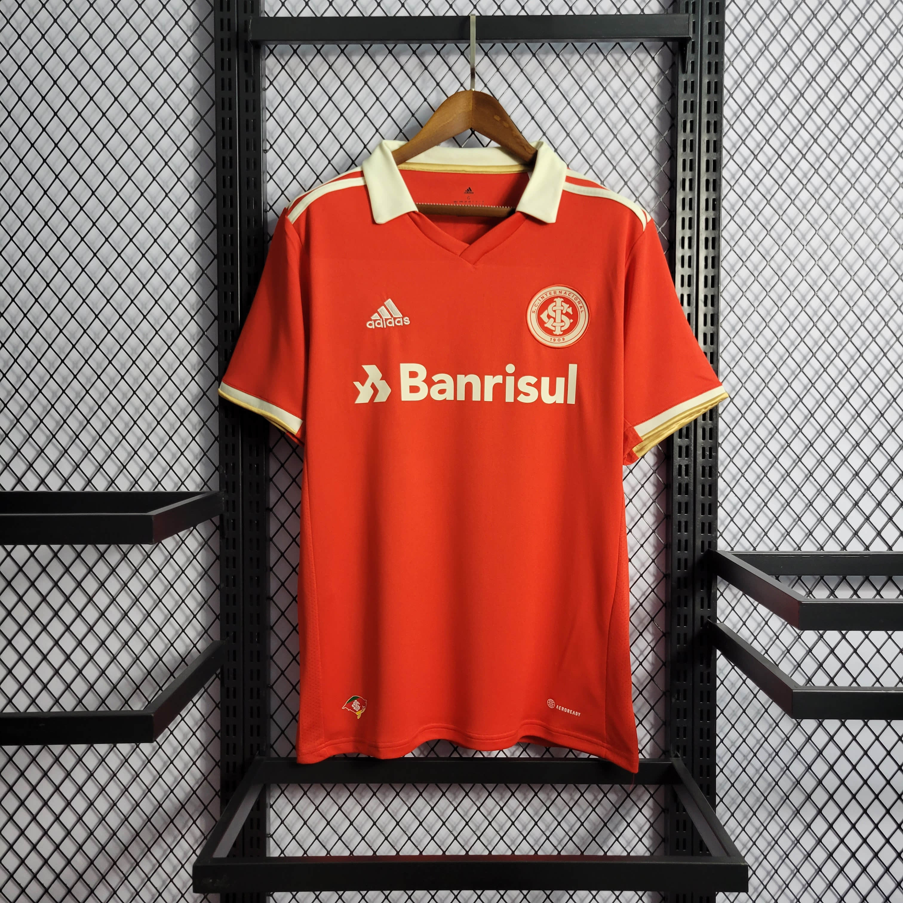 21/22 Internacional home Size S-XXL