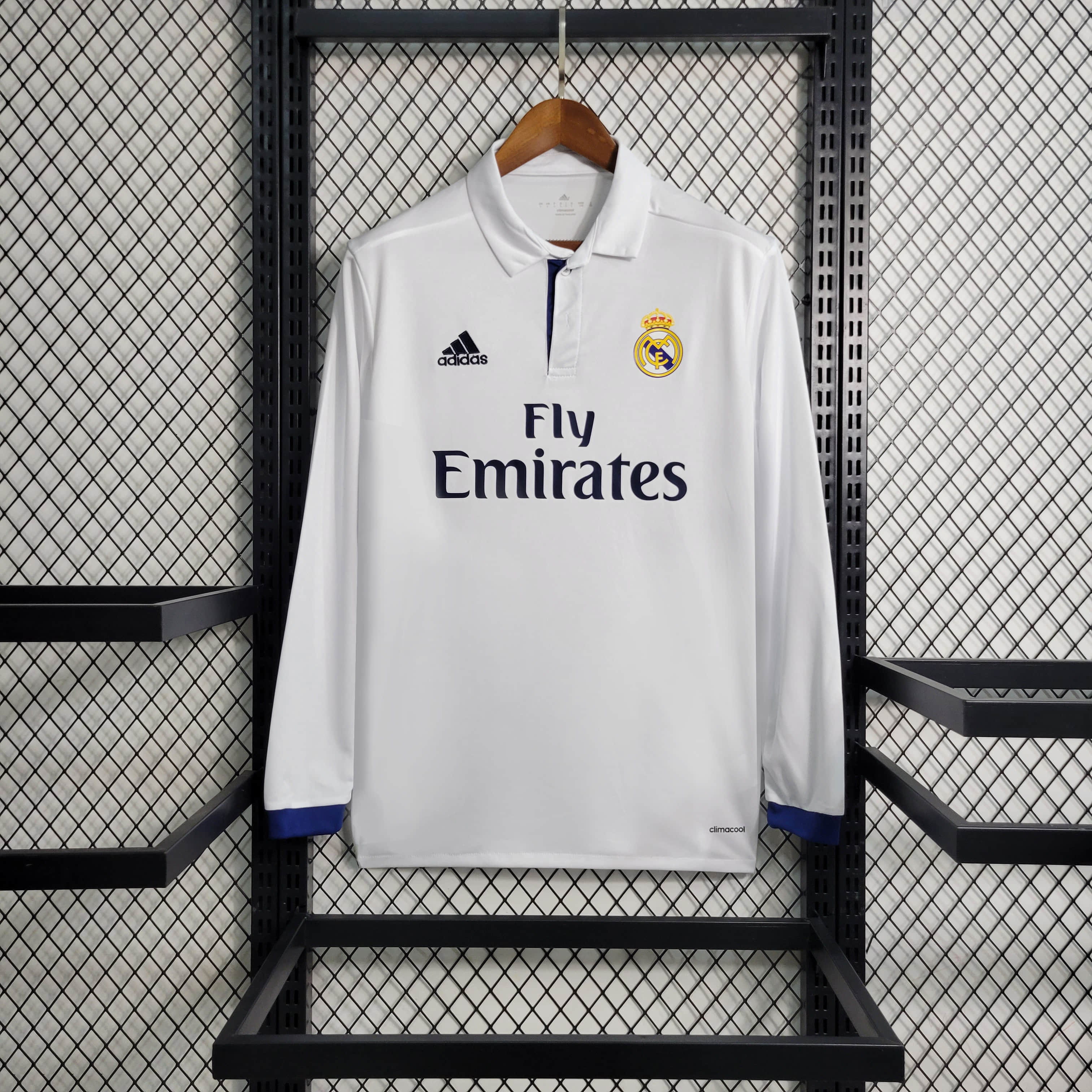 Retro 16/17 Real Madrid Main Long Sleeve