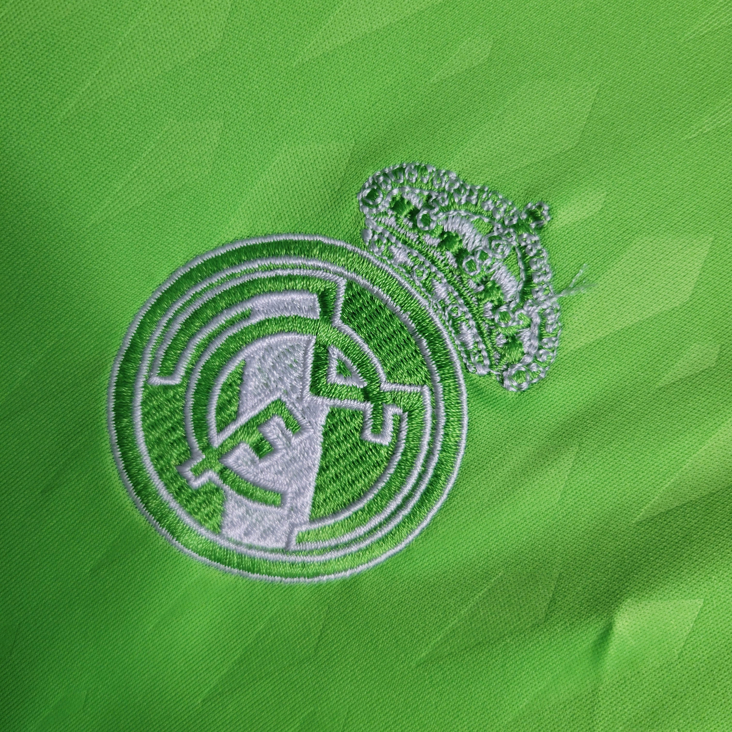 23/24 Real Madrid goalkeeper green