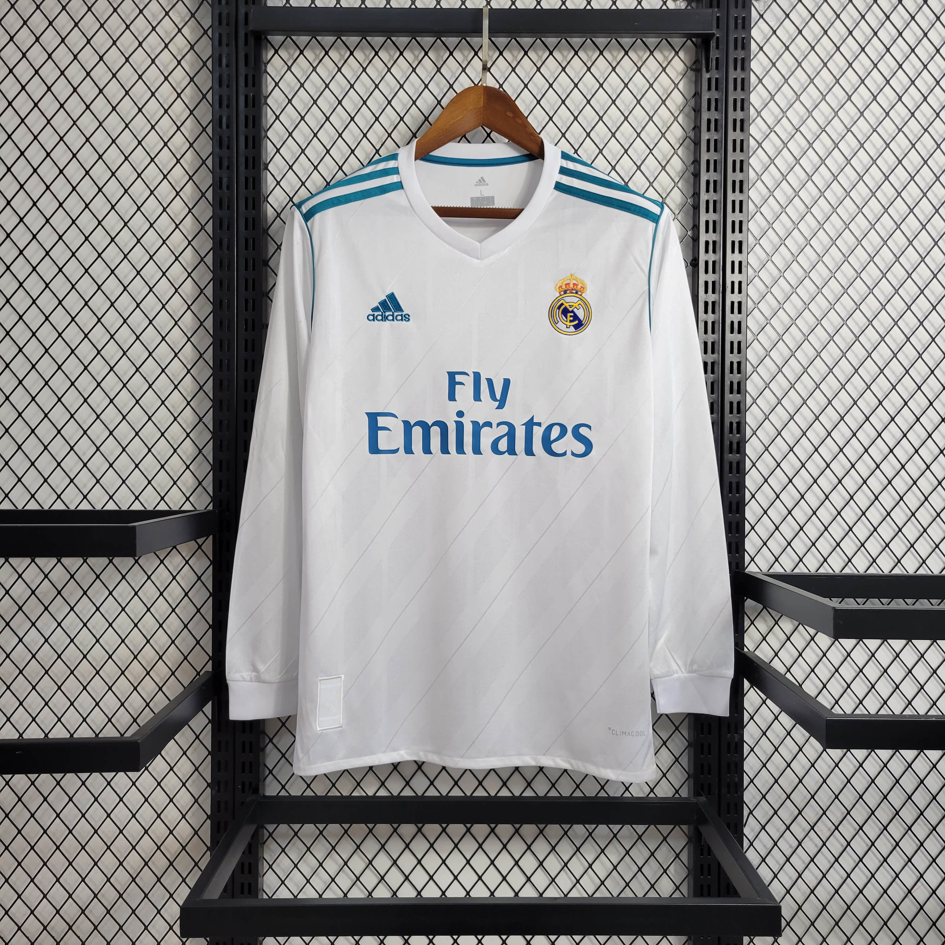 17/18 Retro Real Madrid Home Jersey