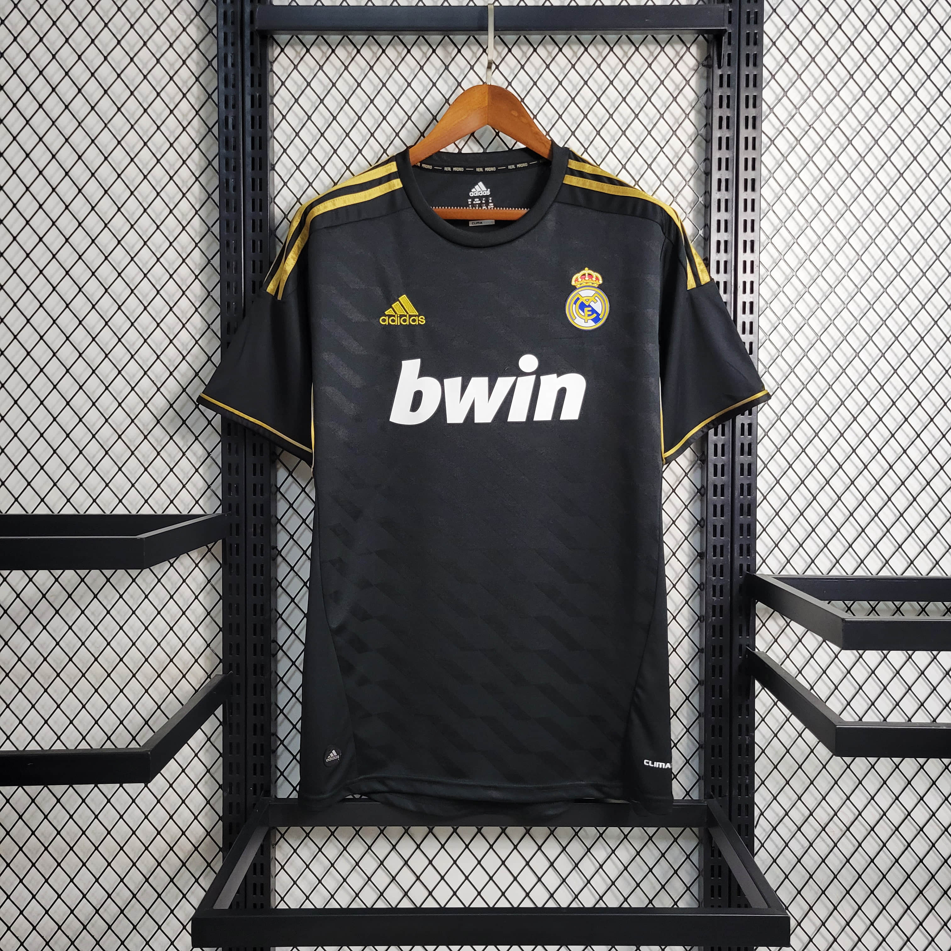 Retro 2011/12 Real Madrid Away
