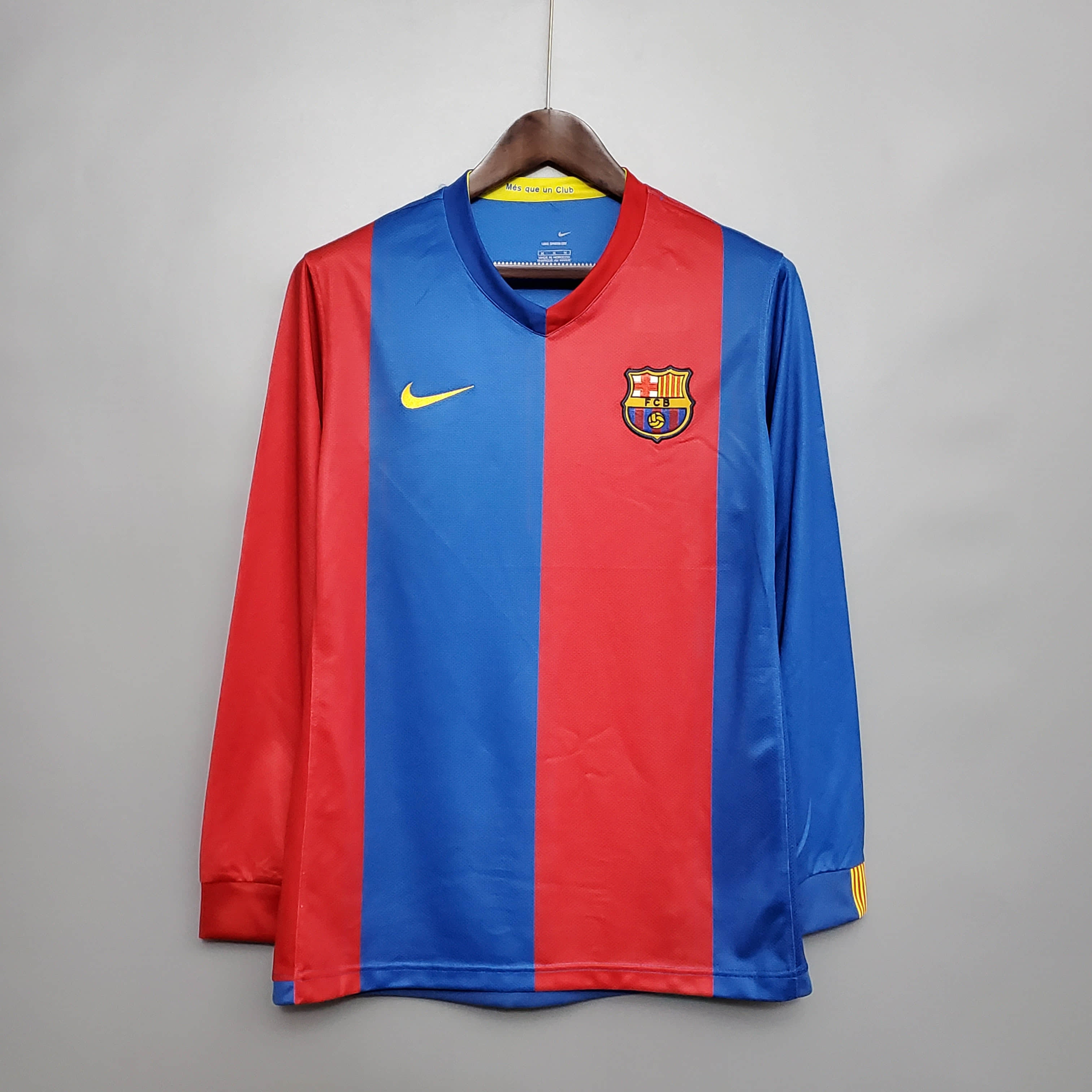 06/07 Retro Barcelona Home Long Sleeve Jersey