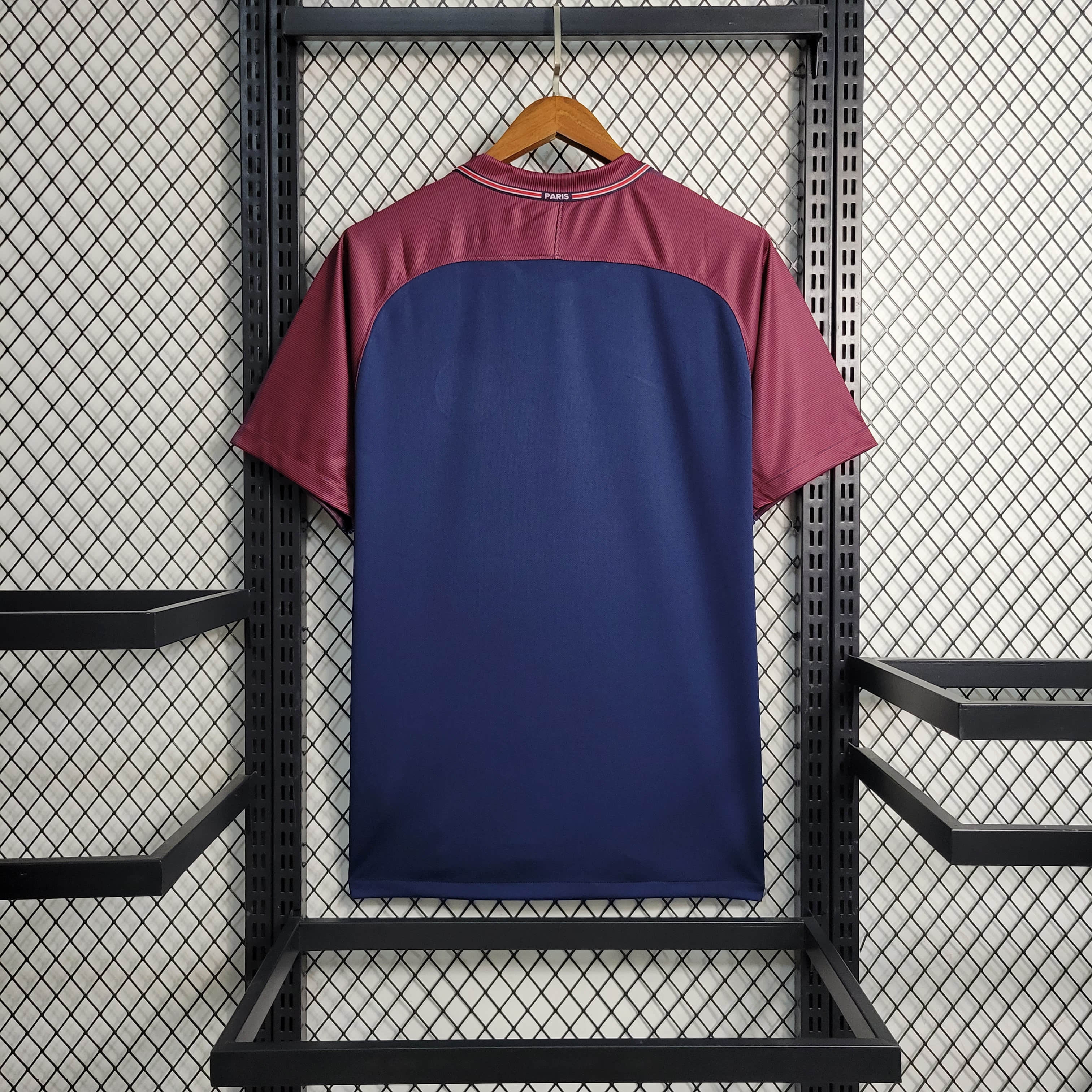 Retro 17/18 Paris Saint-Germain home size S-XXL