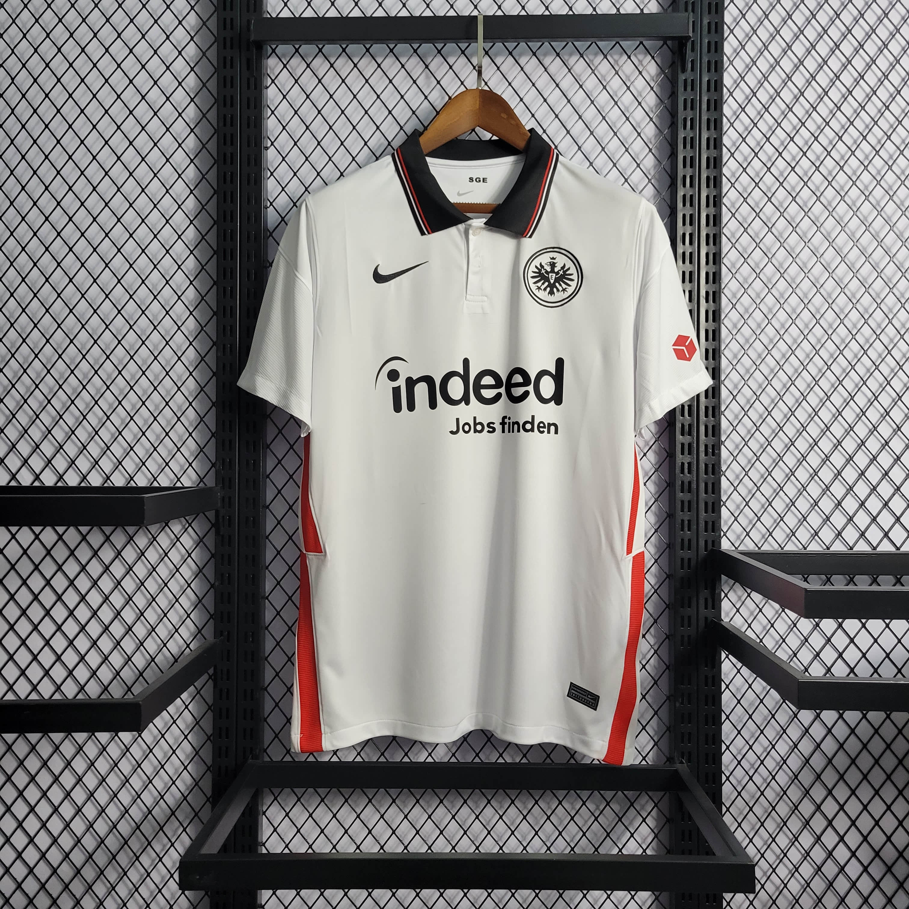 21/22 Frankfurt White away S-XXL