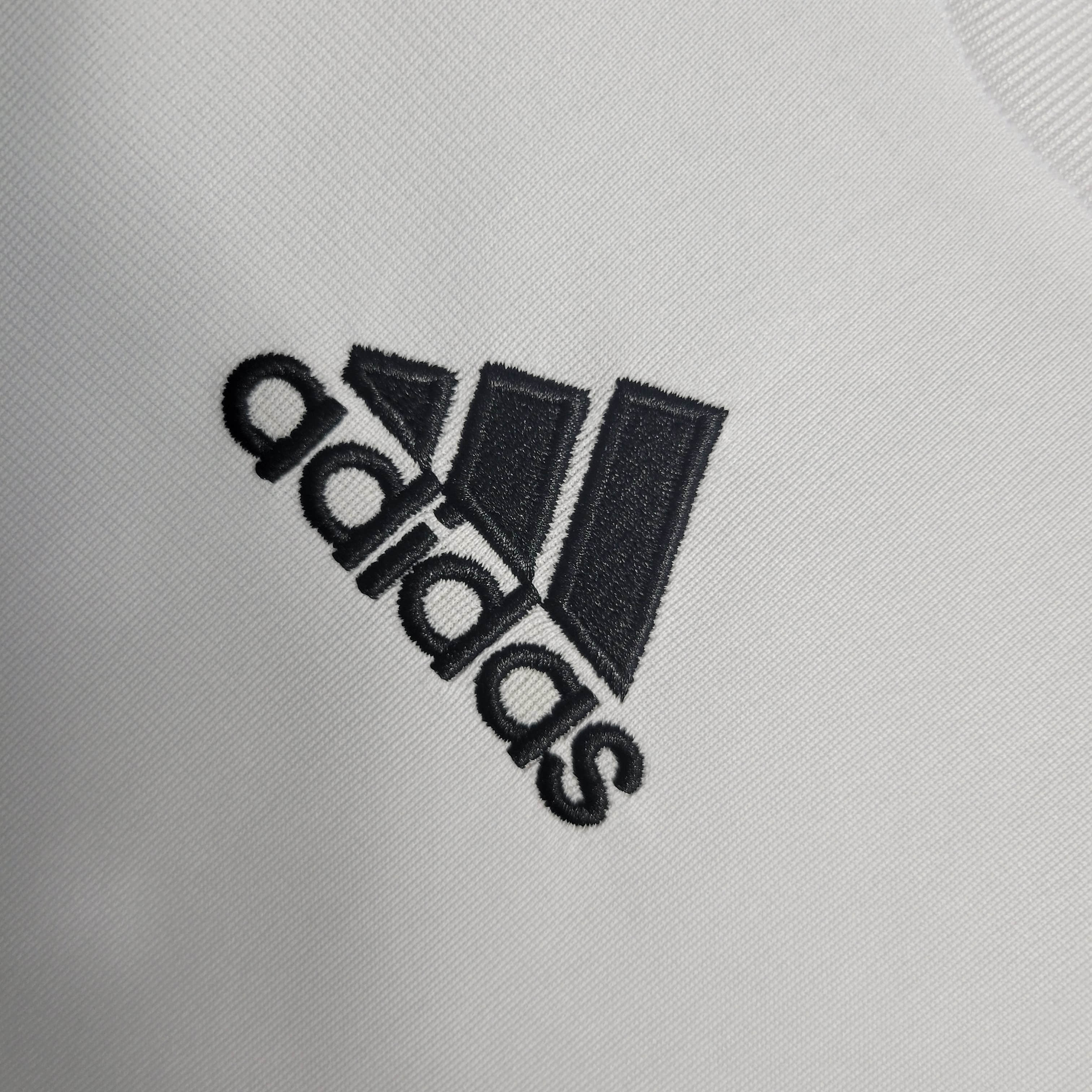 Retro 09/10 Real Madrid Home