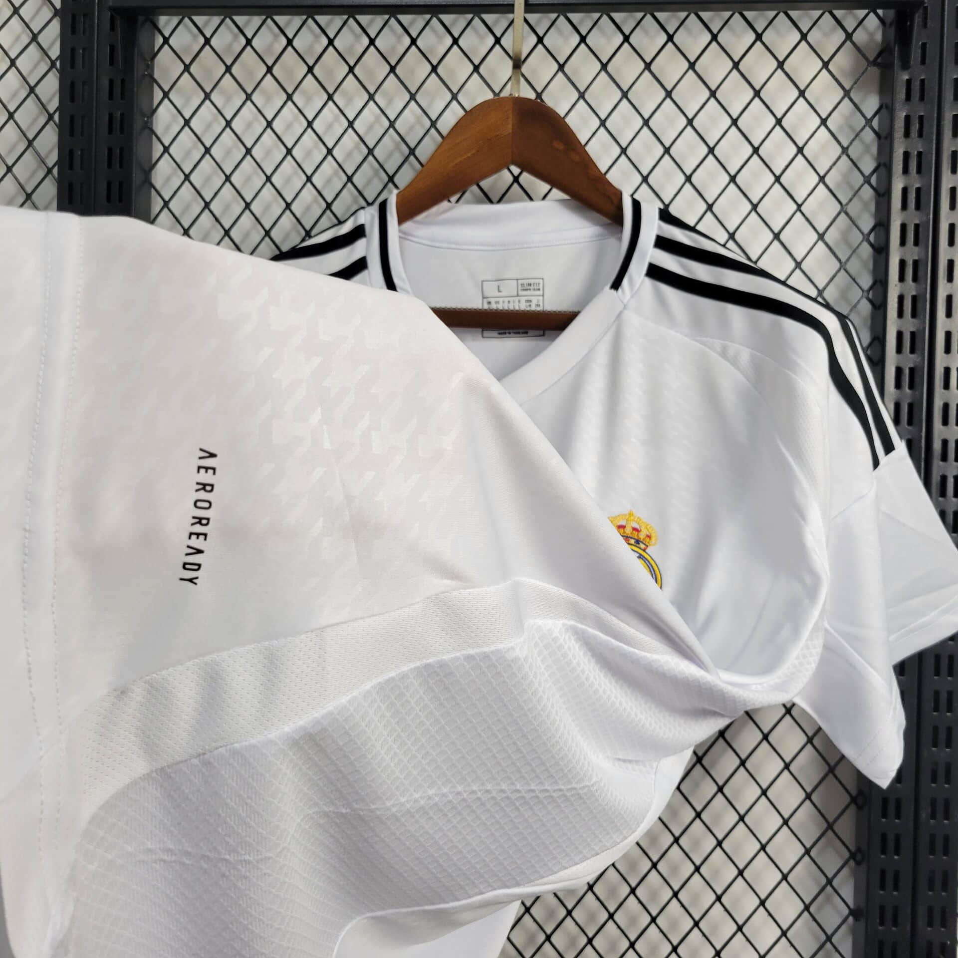 24/25 Real Madrid Home