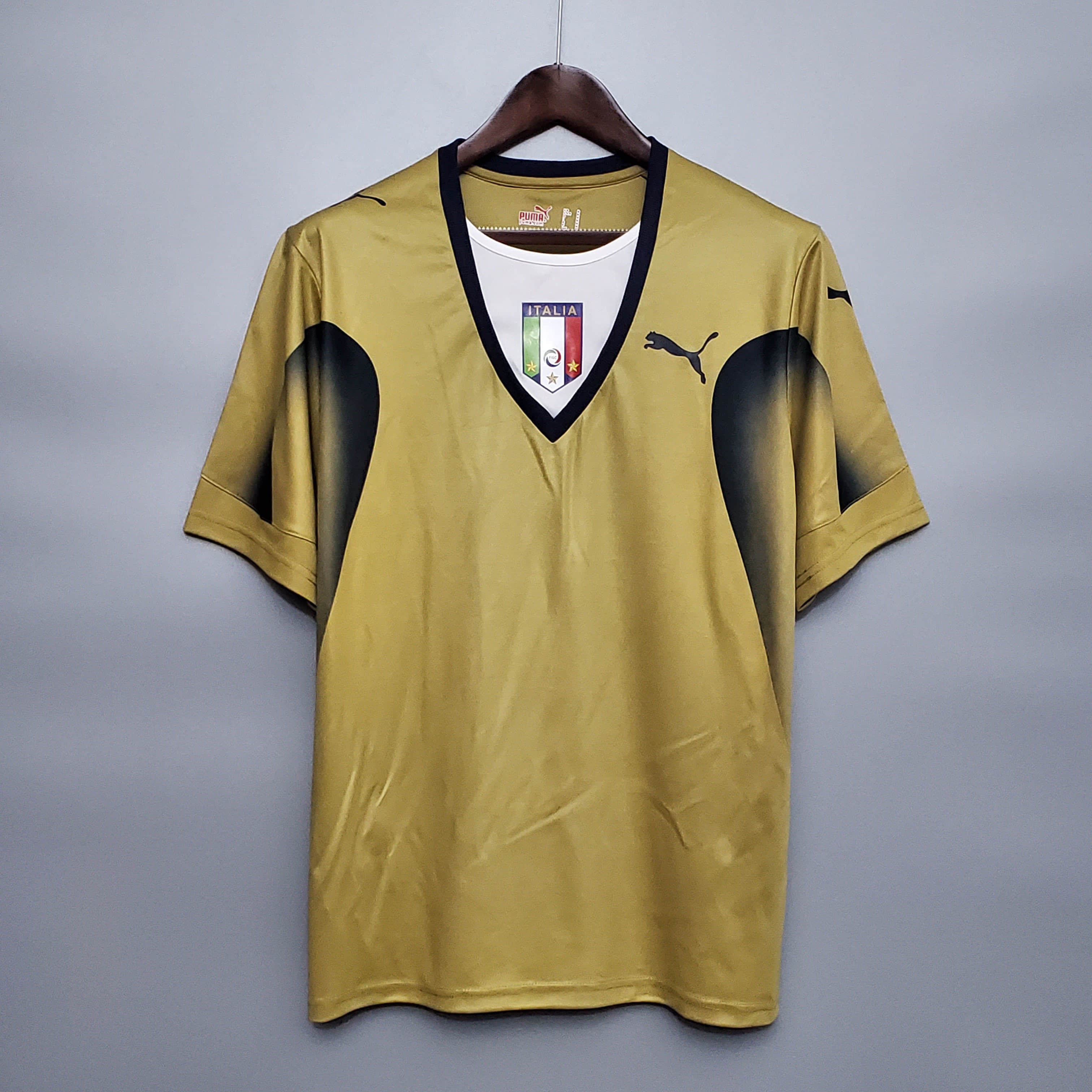 2006 Retro Italy Goalkeeper Jersey