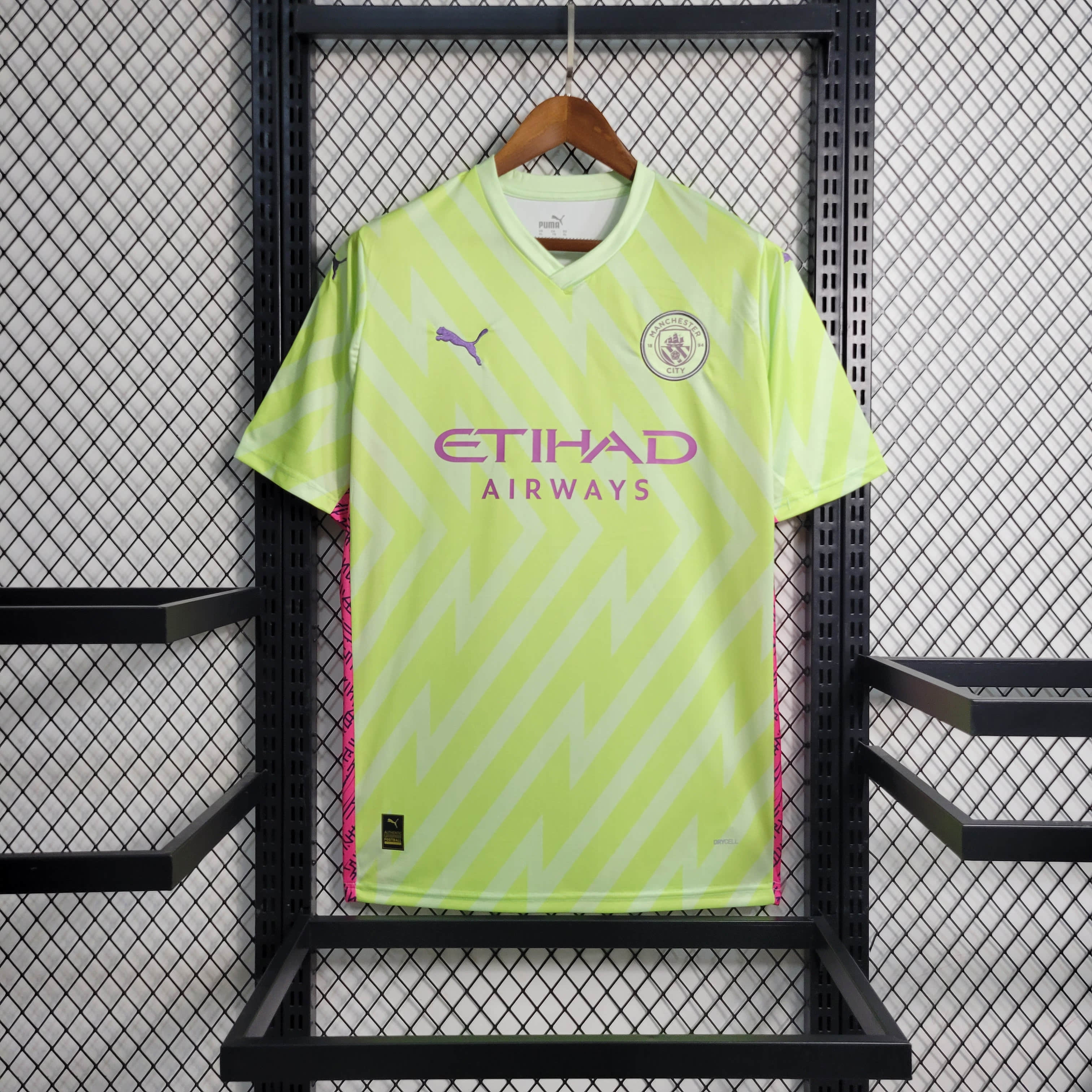 23/24 Manchester City Goalkeeper 3rd Jersey