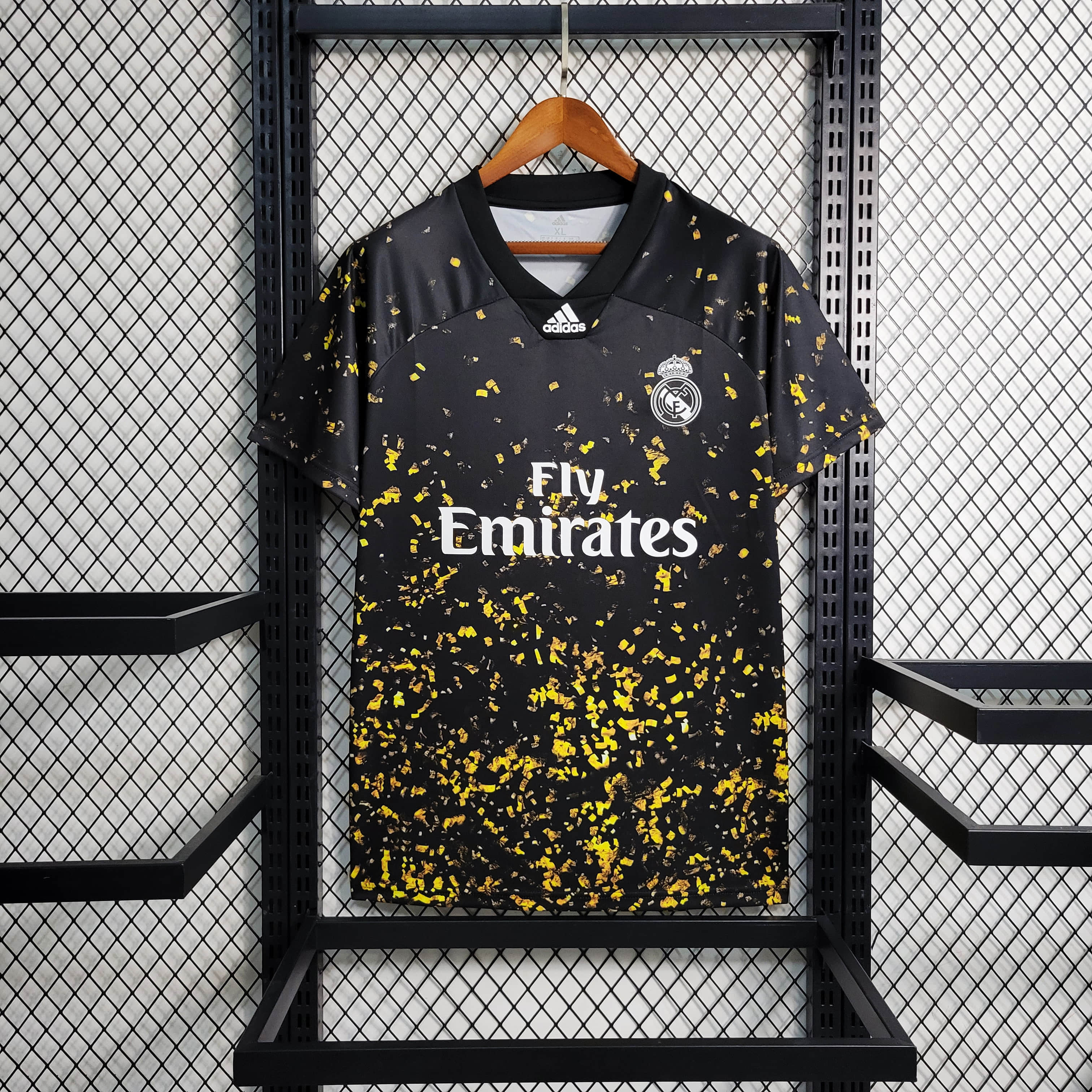 19/20 Real Madrid Special Edition Black Gold