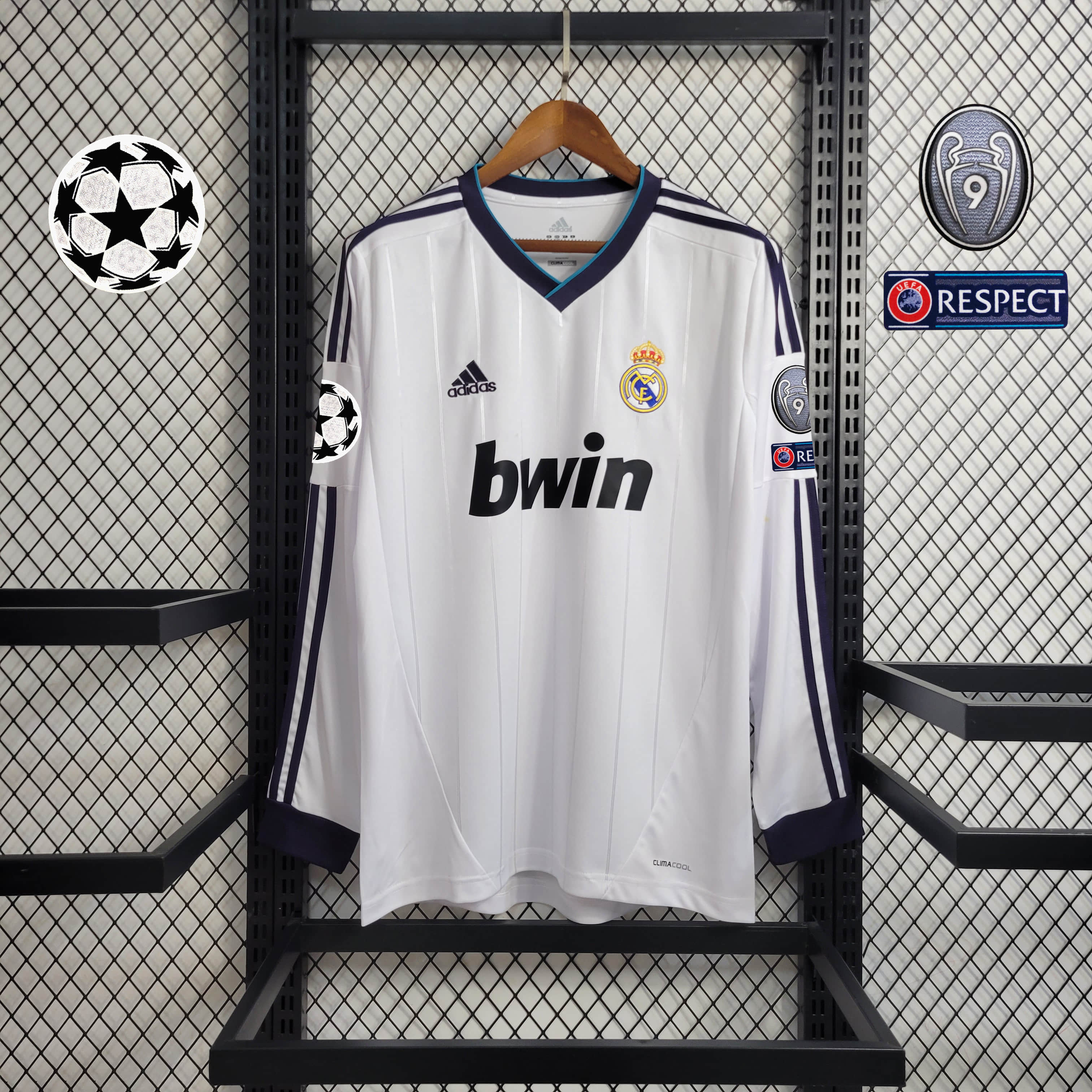 12/13 Retro Real Madrid Home Jersey