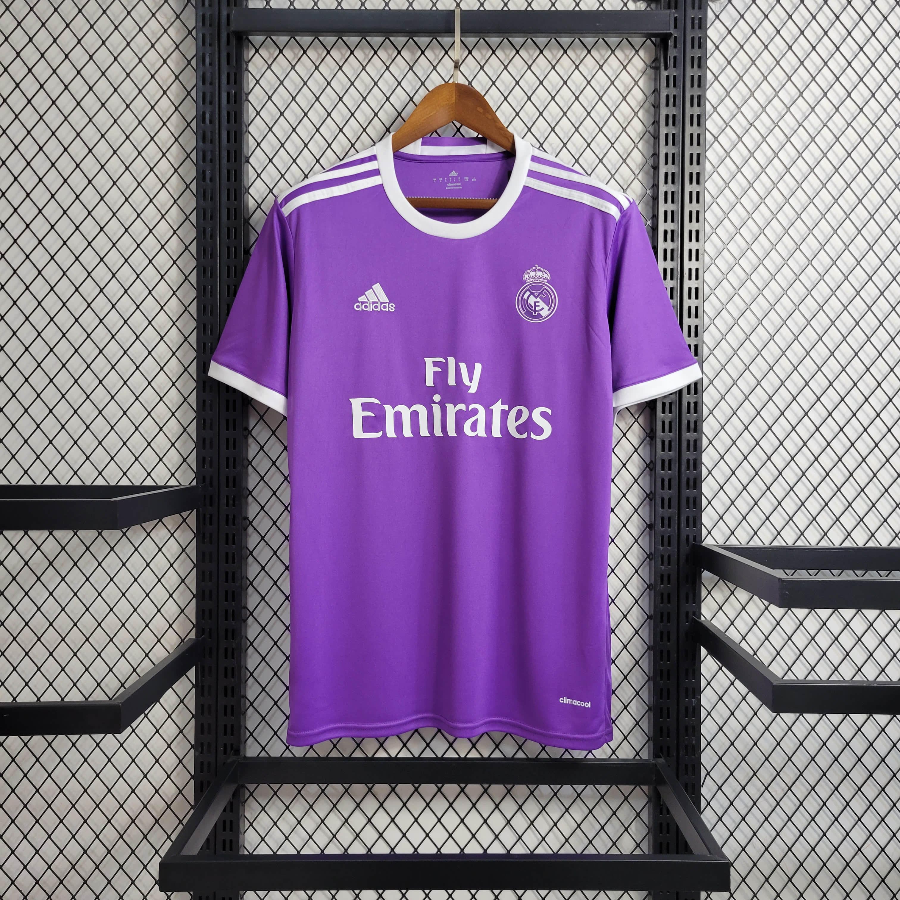 16/17 Retro Real Madrid Away Jersey